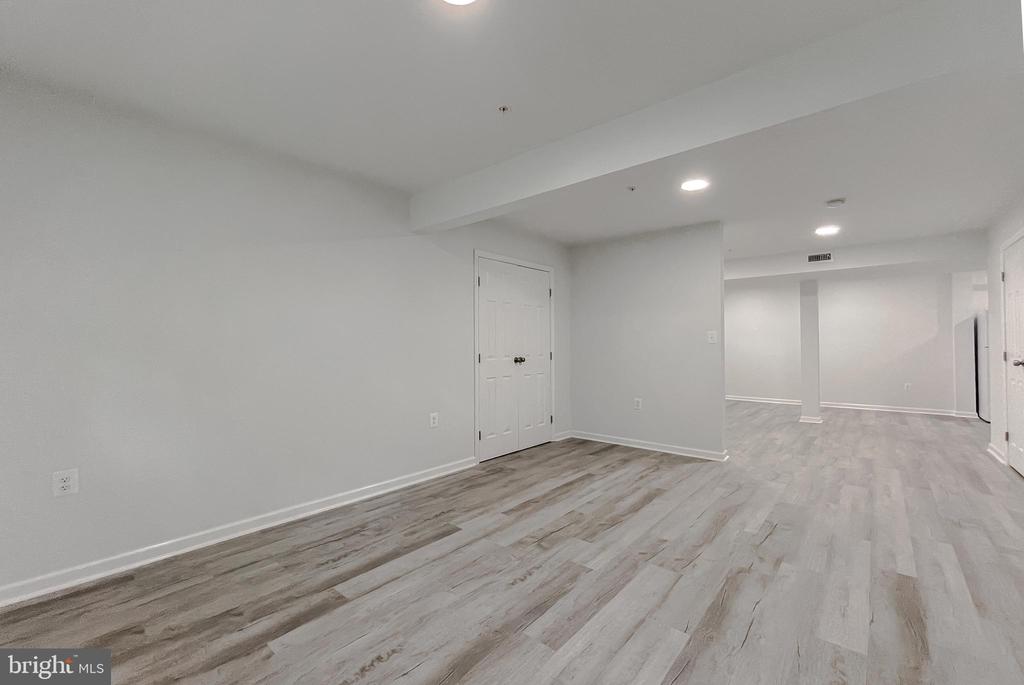 22108 GARRETTS CHANCE COURT