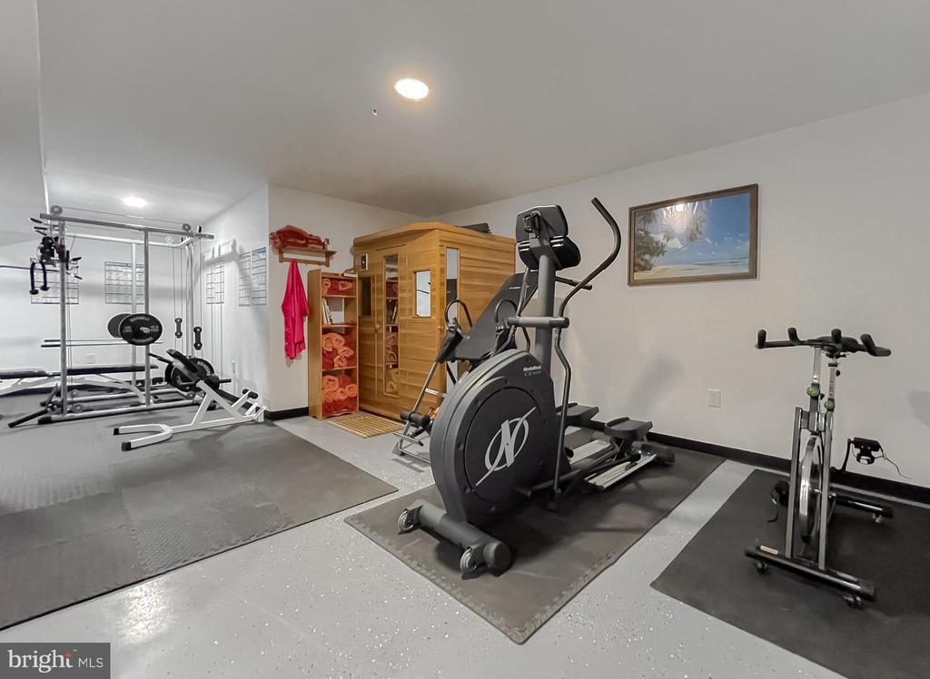 22108 GARRETTS CHANCE COURT
