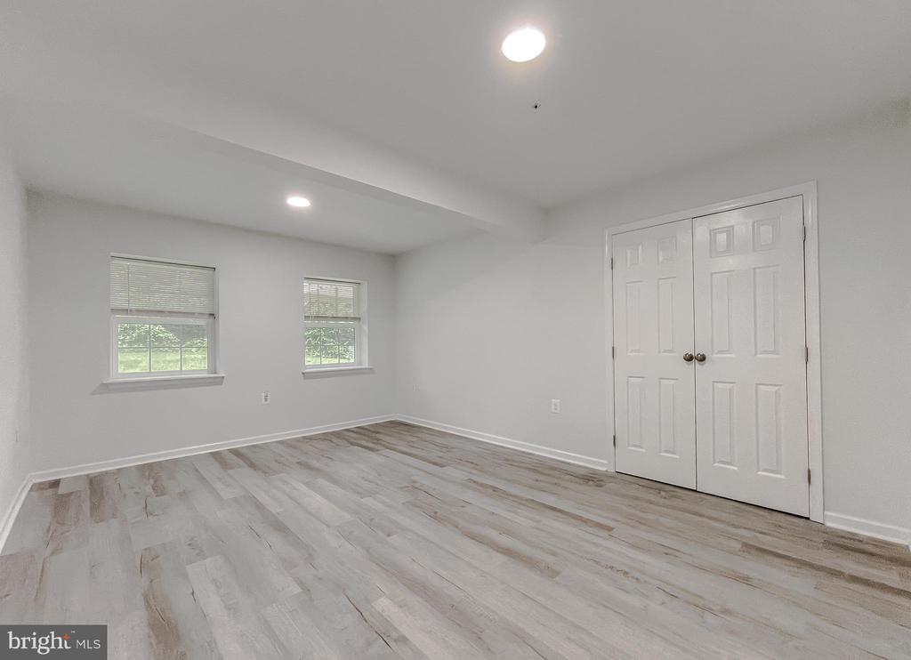 22108 GARRETTS CHANCE COURT