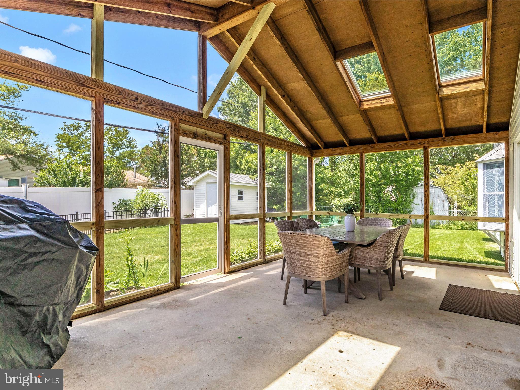 3024 Stonybrook Dr