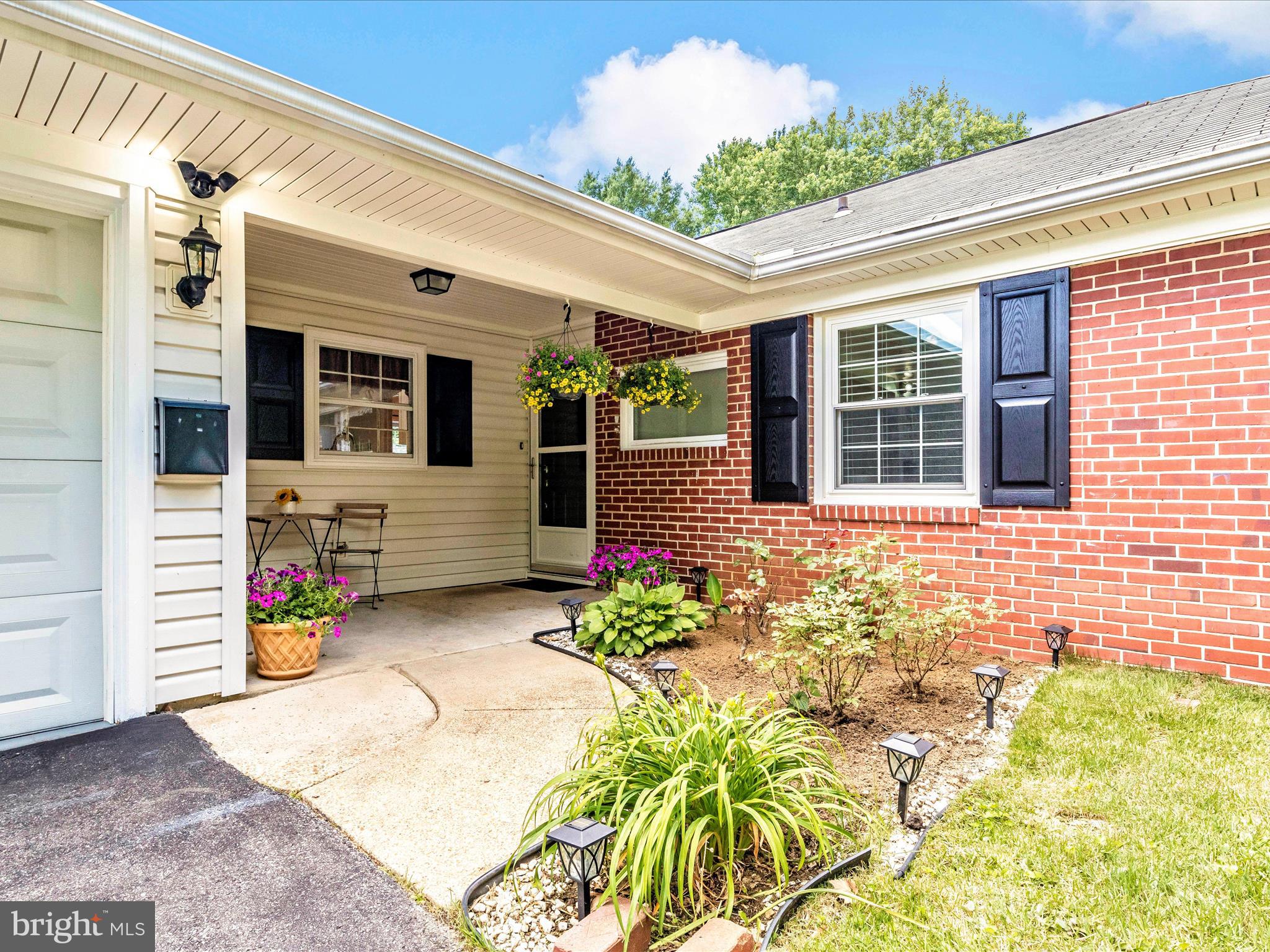 3024 Stonybrook Dr