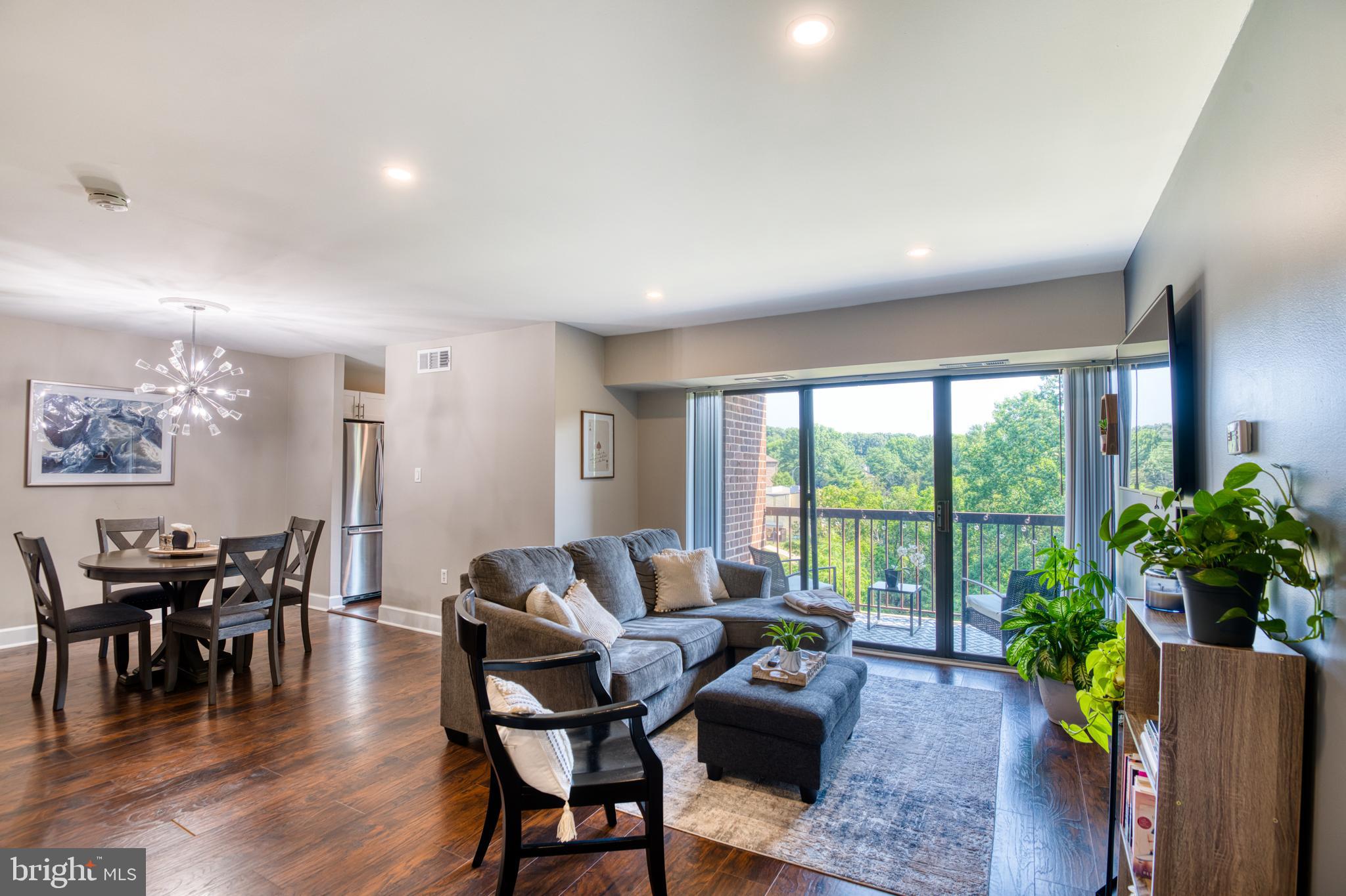 15615 Dorset Rd #203