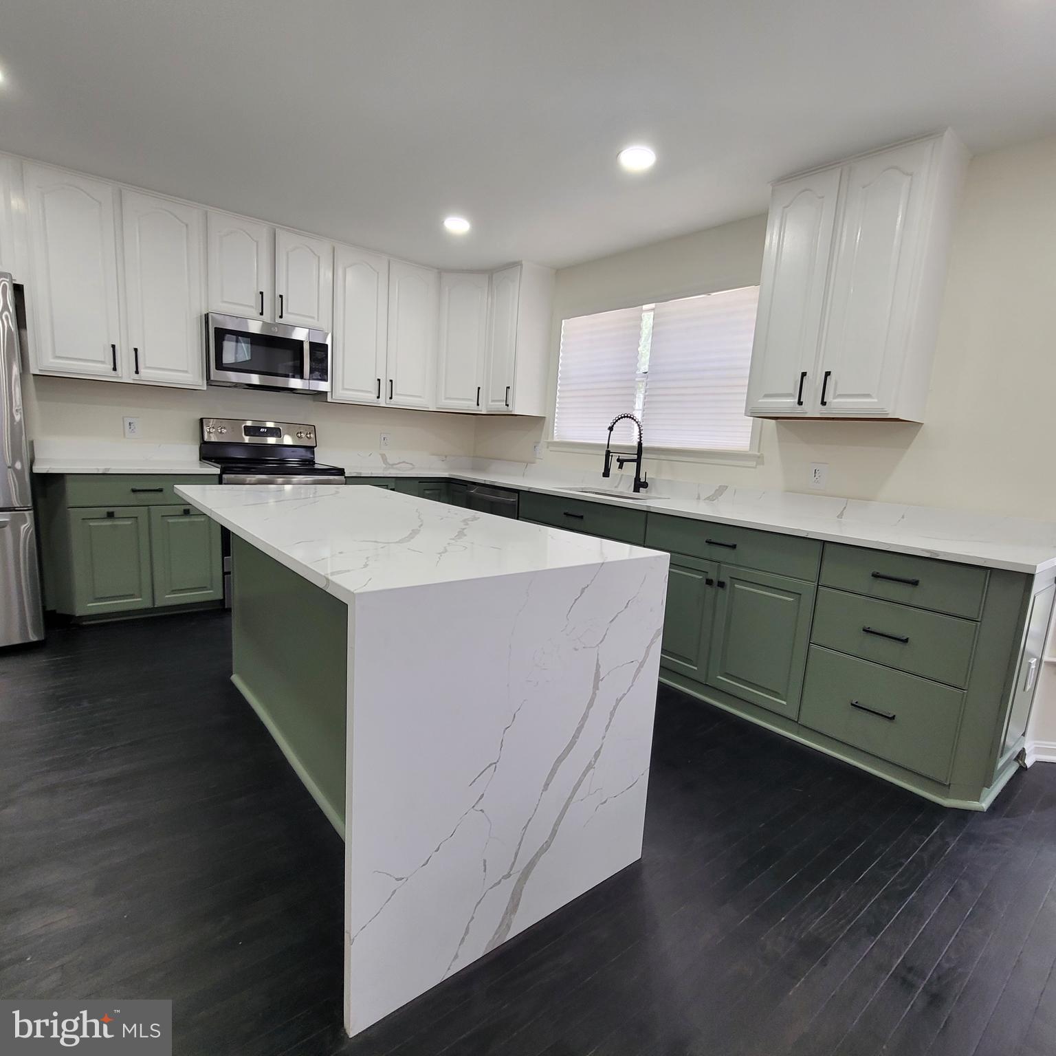 10600 Heybury Ct