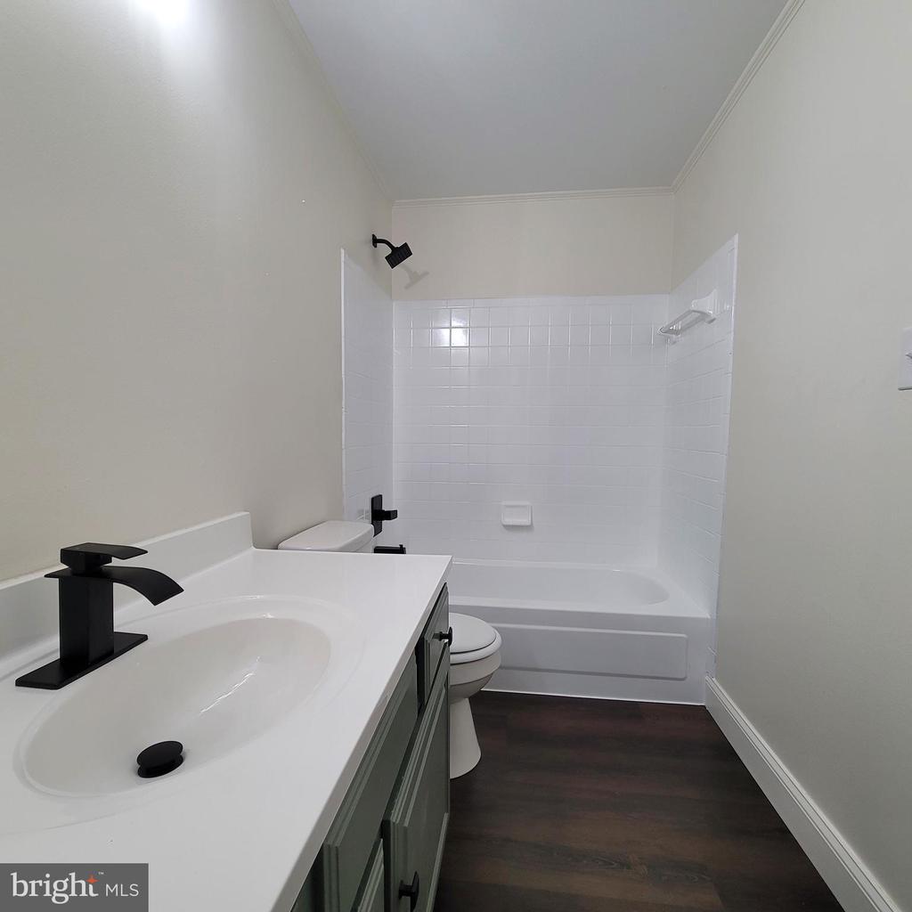 10600 Heybury Ct