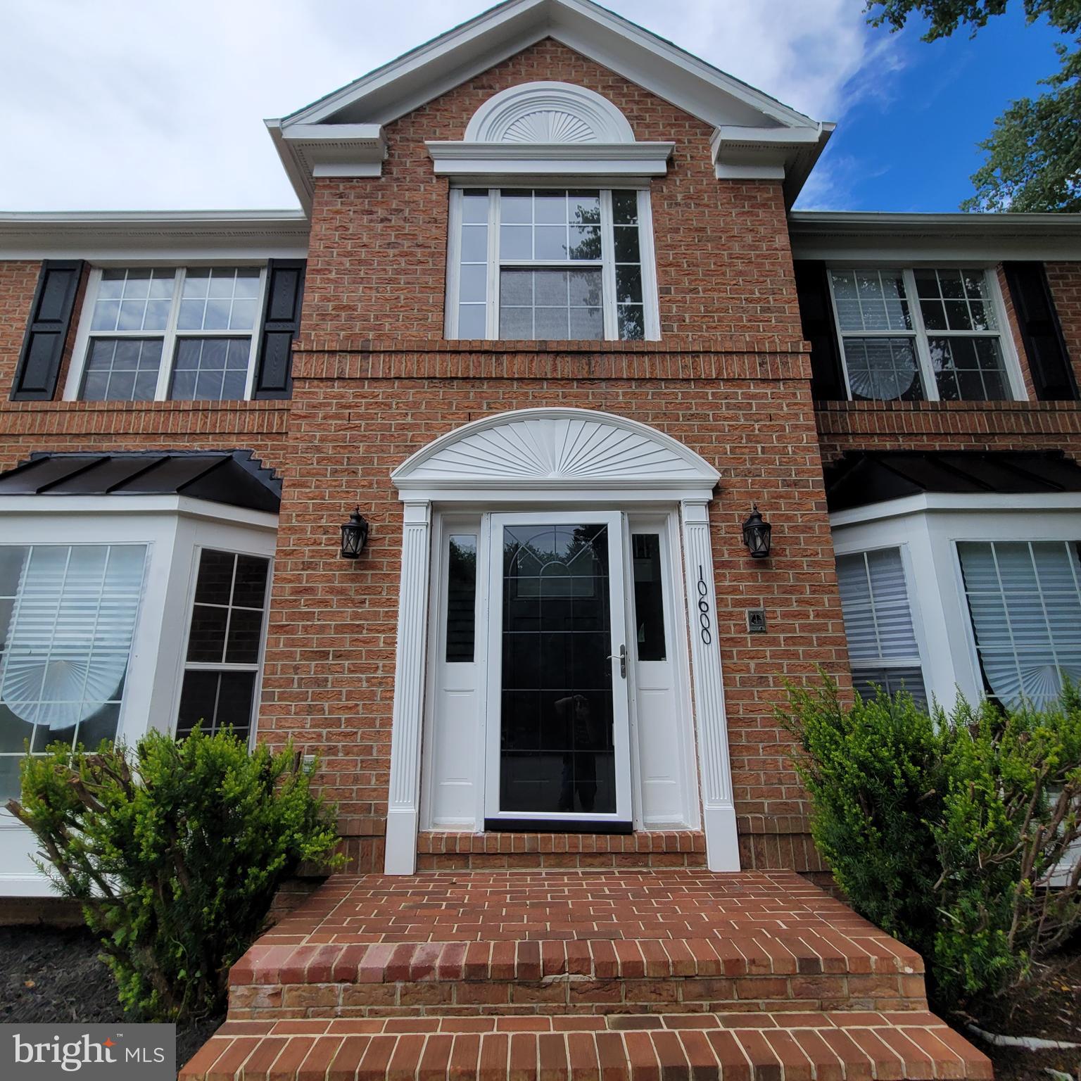 10600 Heybury Ct