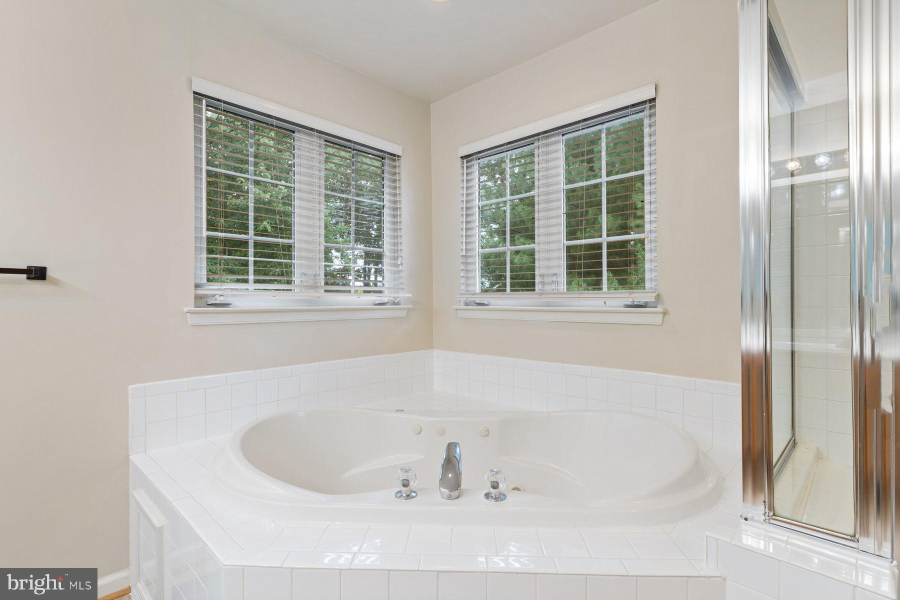 11709 Lauer Ct