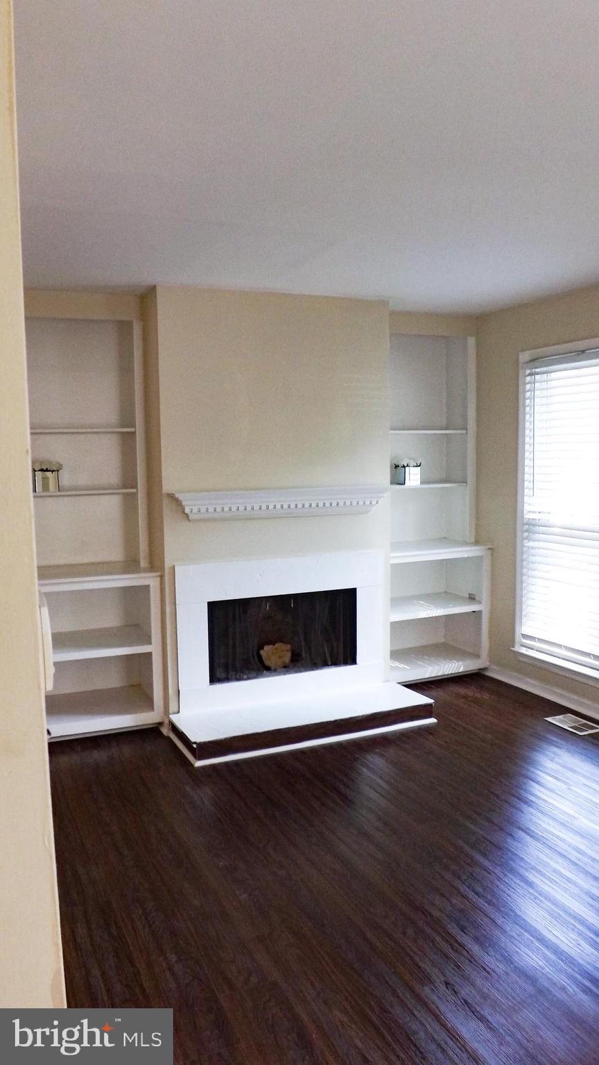 14970 BELLE AMI DR #52