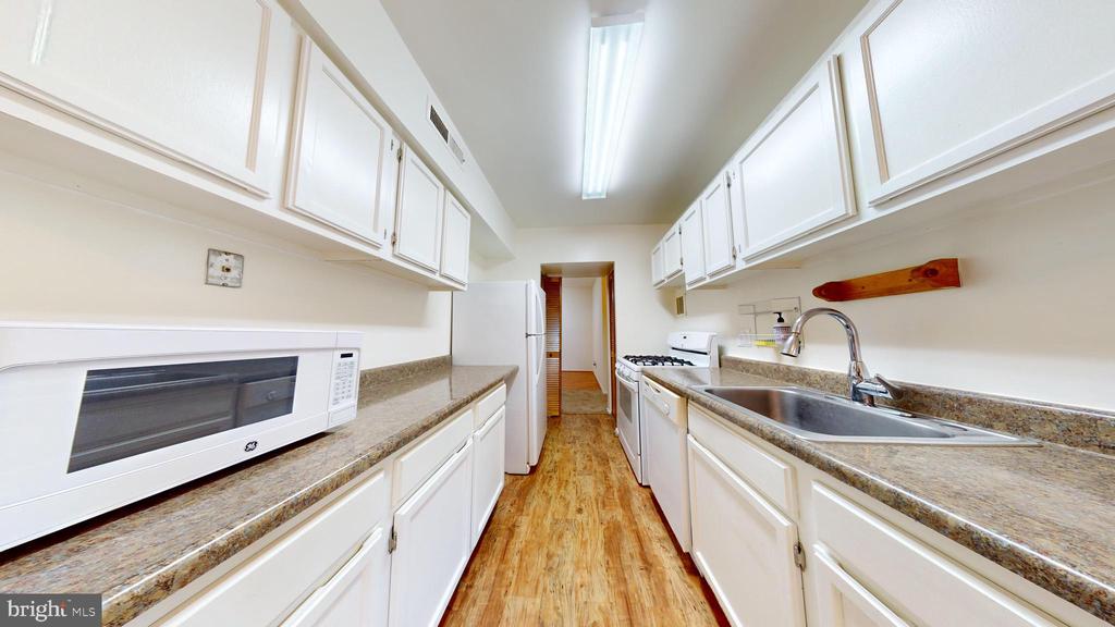 11224 CHERRY HILL RD #284,PRINCE GEORGES Unit: 304