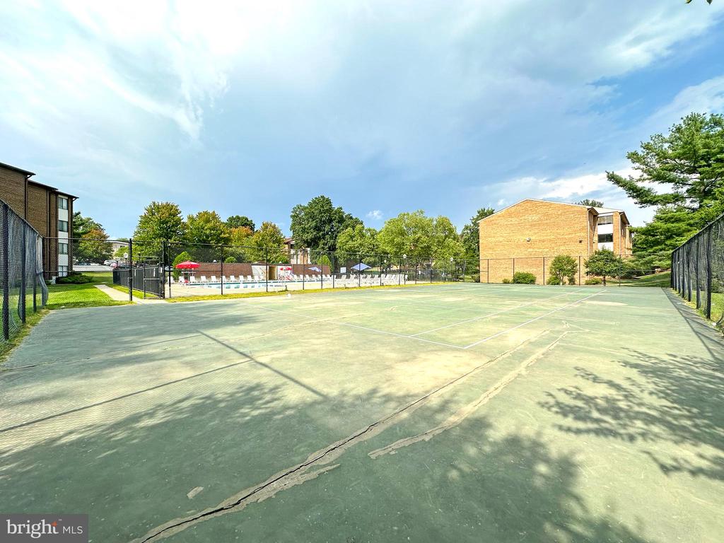 11224 CHERRY HILL RD #284,PRINCE GEORGES Unit: 304