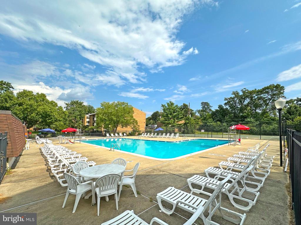 11224 CHERRY HILL RD #284,PRINCE GEORGES Unit: 304