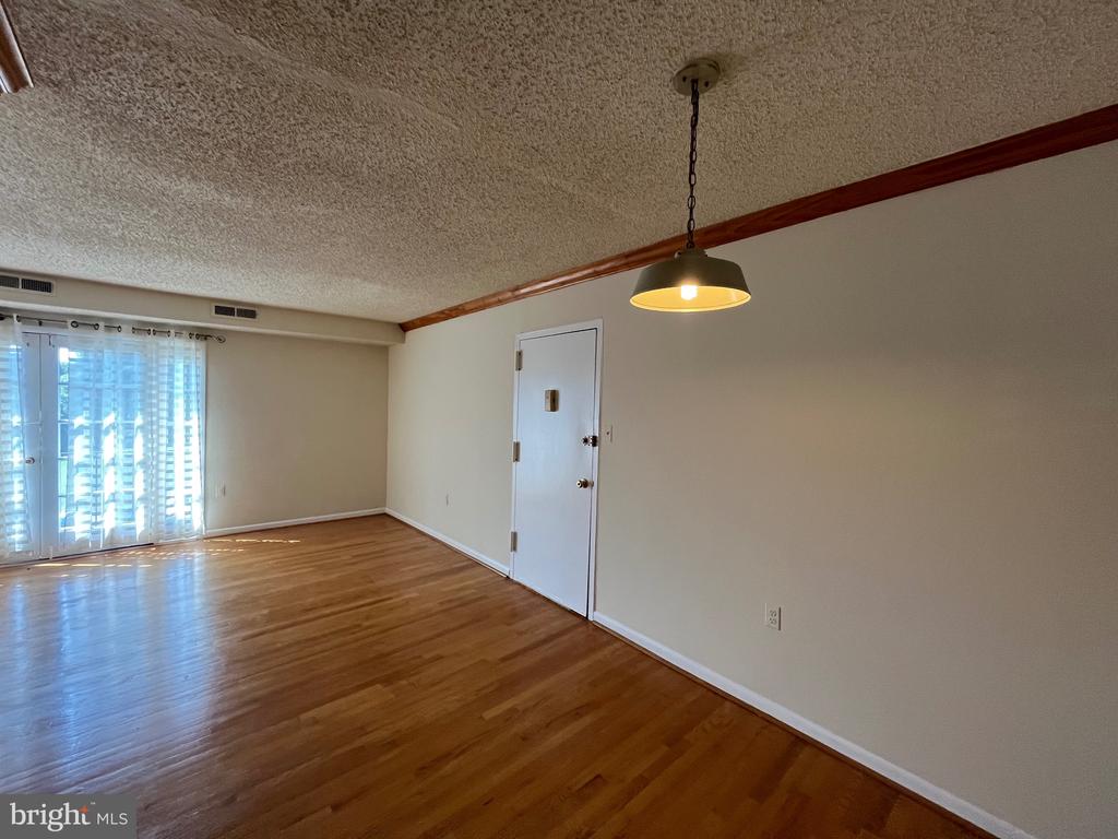 3805 SWANN RD #304