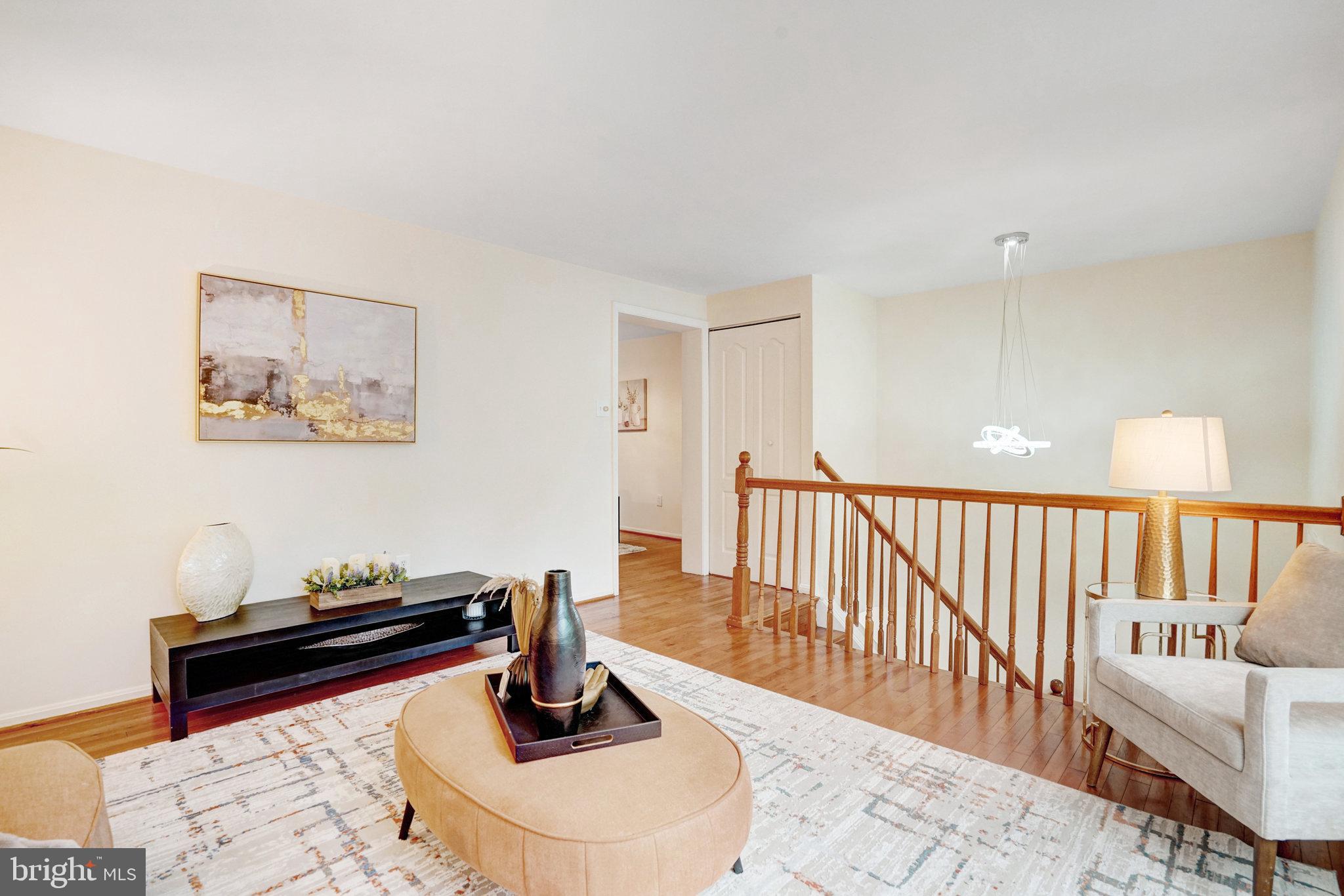 11009 Hidden Creek Ct