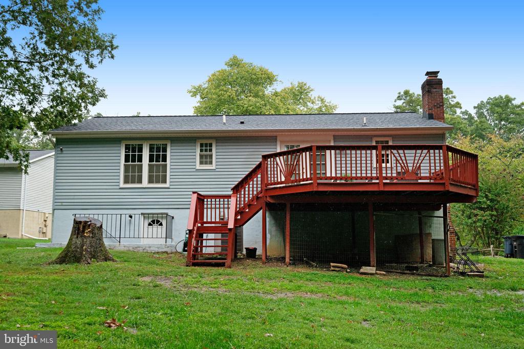 11009 Hidden Creek Ct