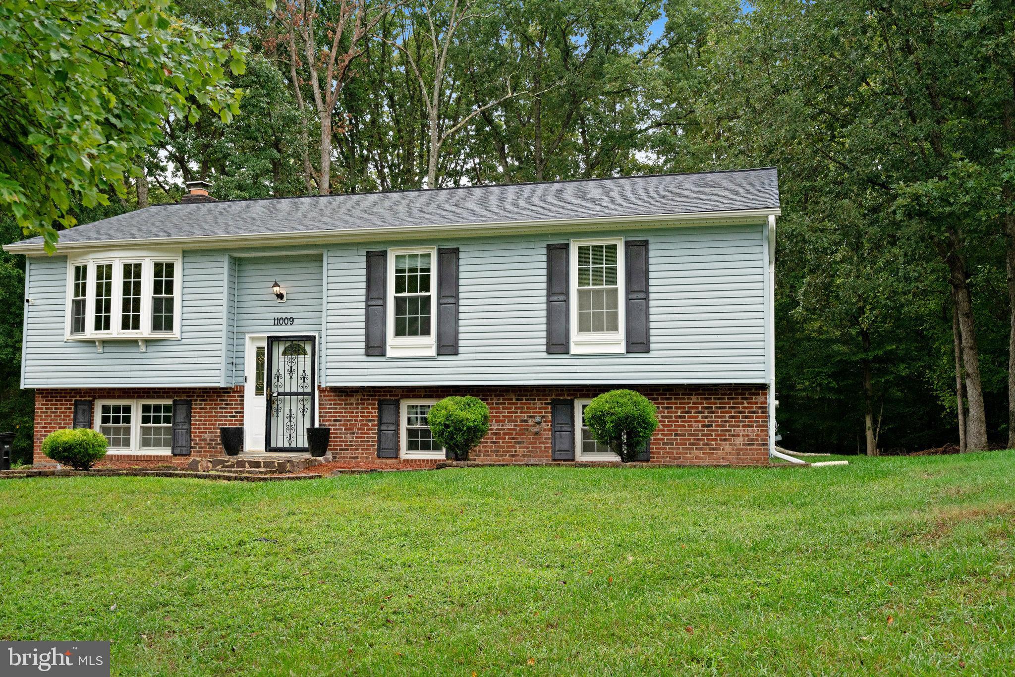 11009 Hidden Creek Ct