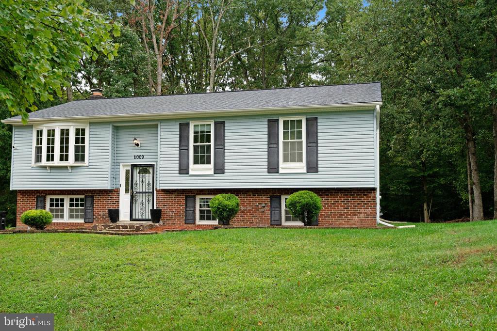 11009 Hidden Creek Ct