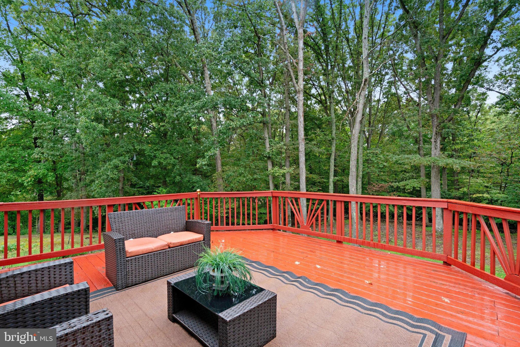11009 Hidden Creek Ct