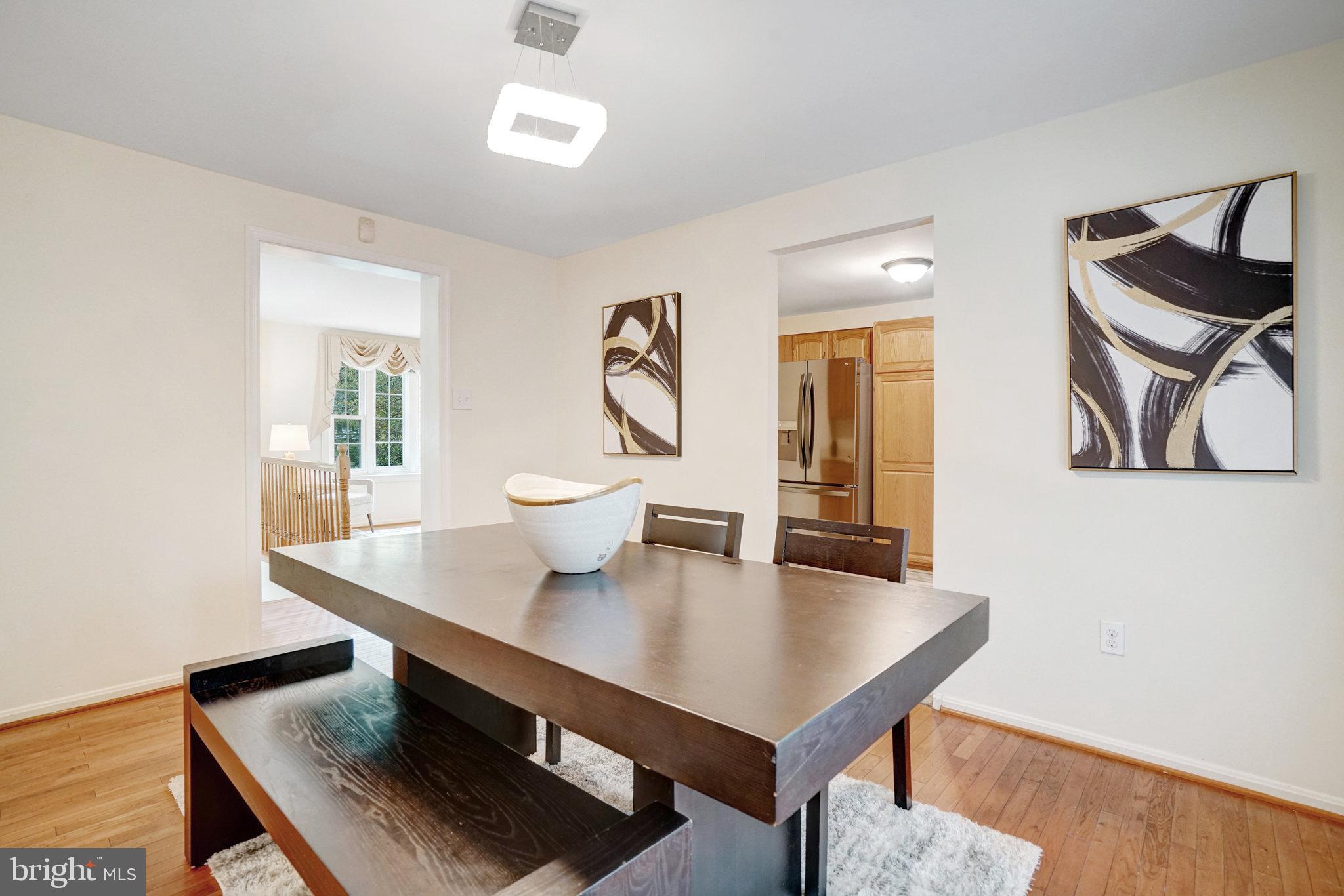 11009 Hidden Creek Ct
