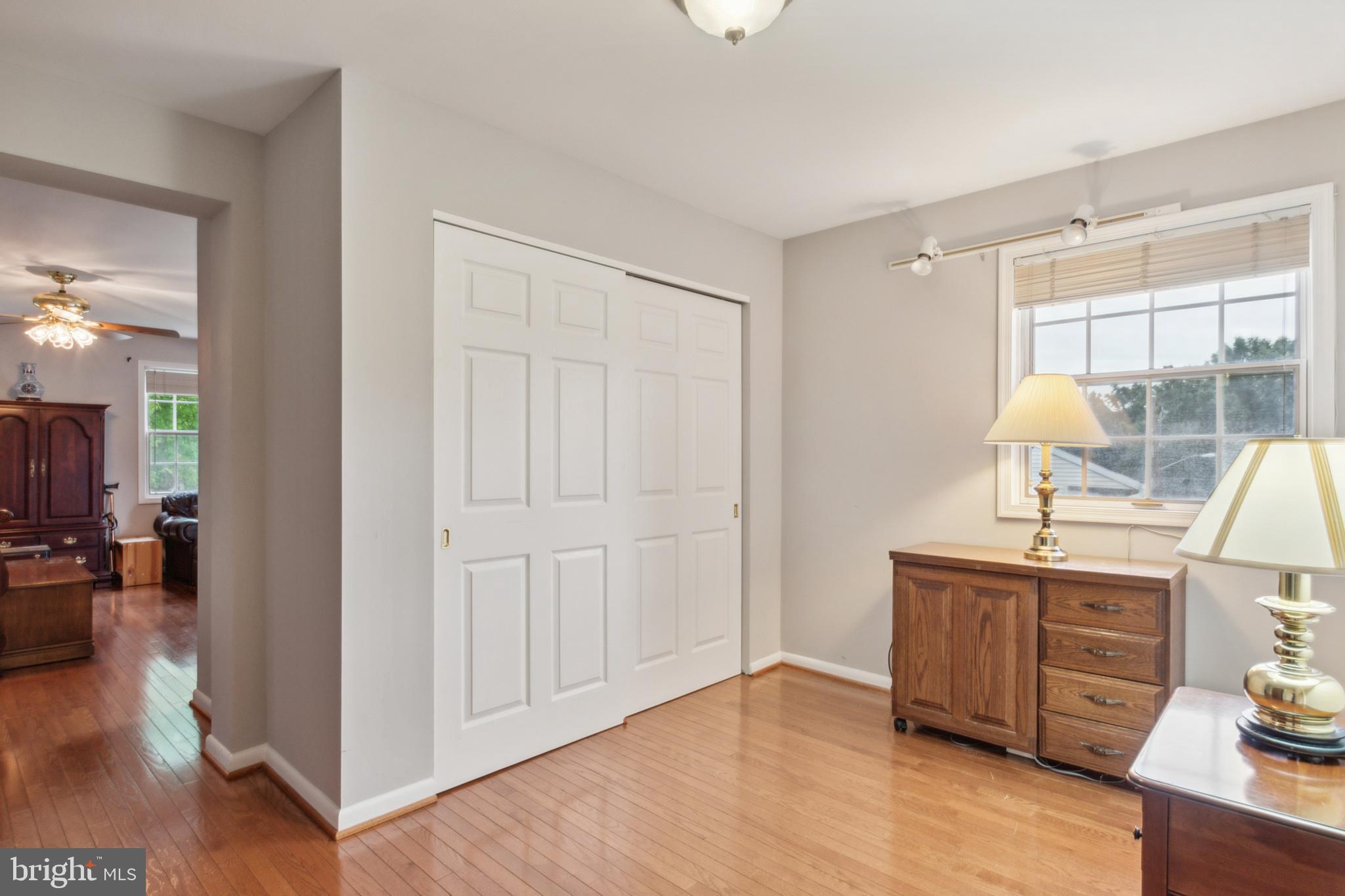 13027 Ingleside Dr