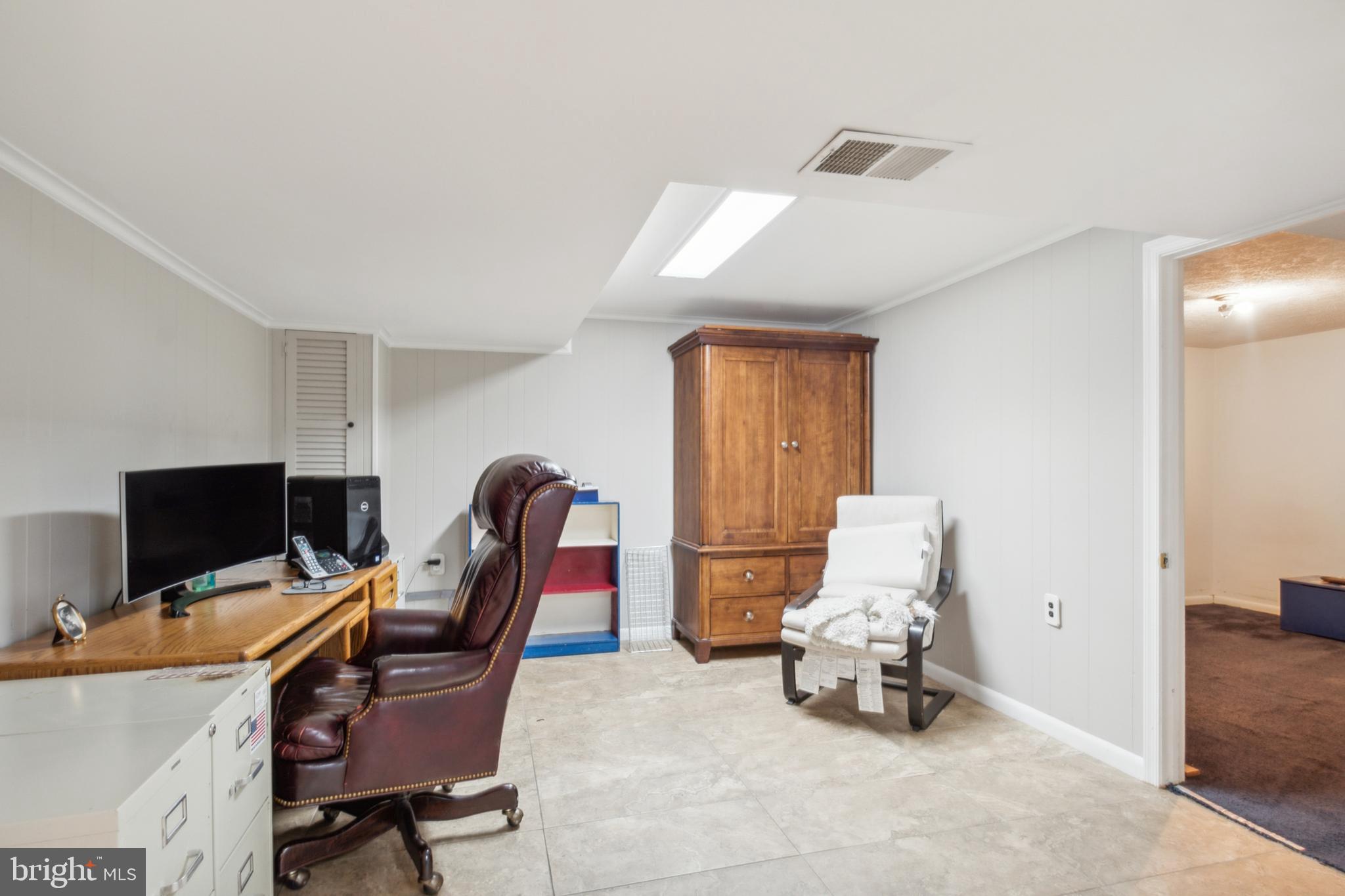 13027 Ingleside Dr