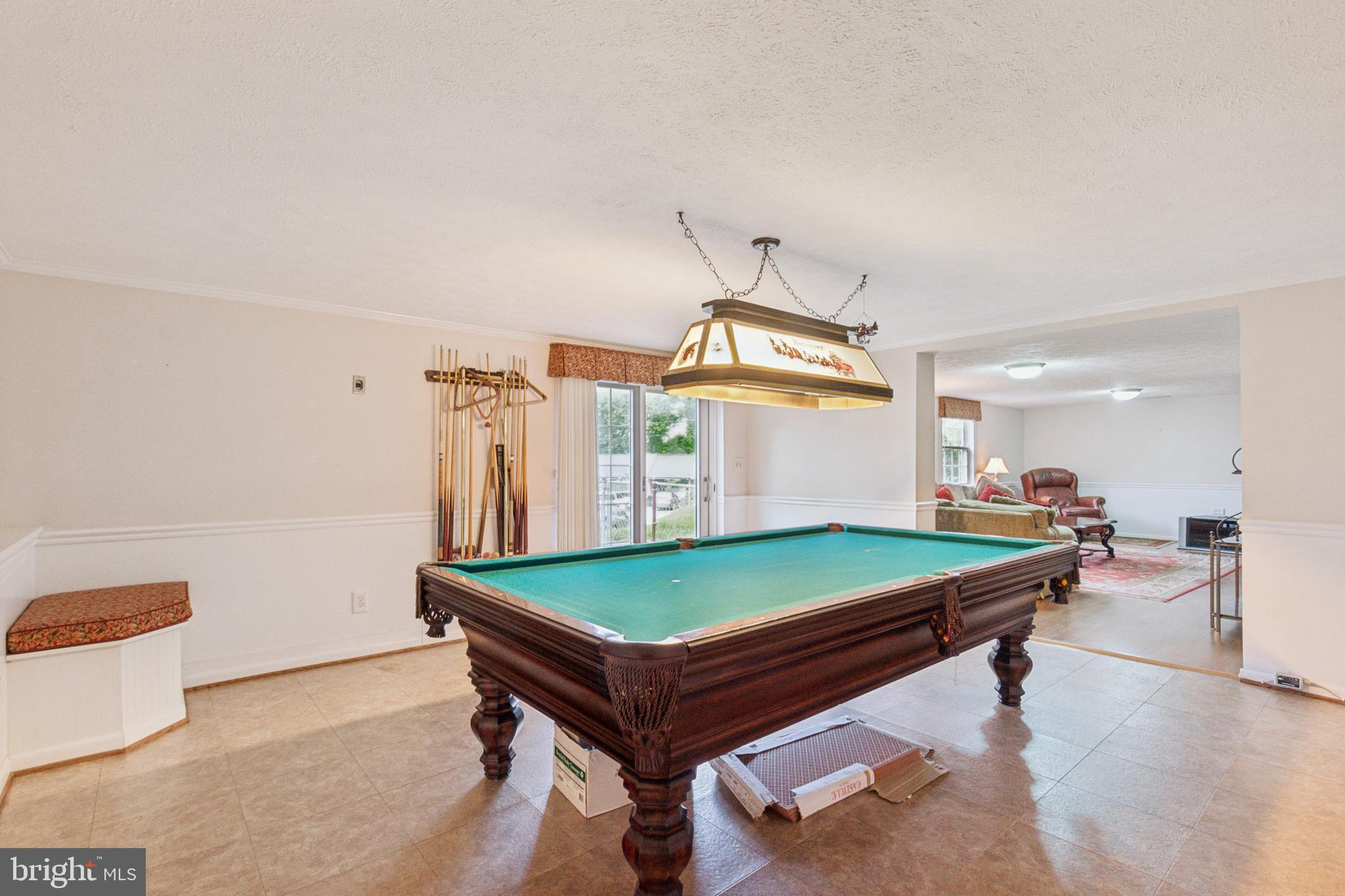13027 Ingleside Dr
