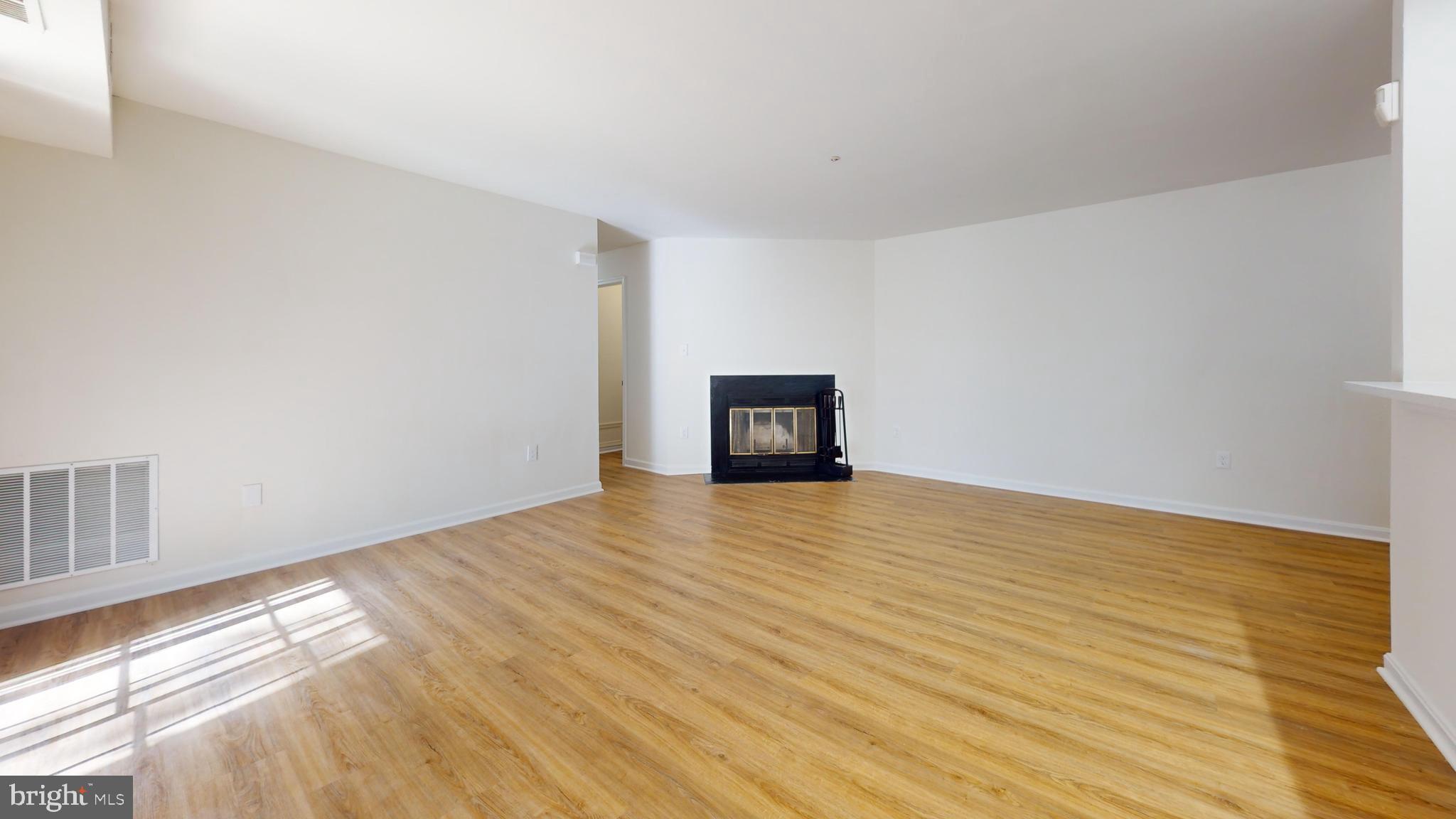 2071 Alice Ave #2071-104