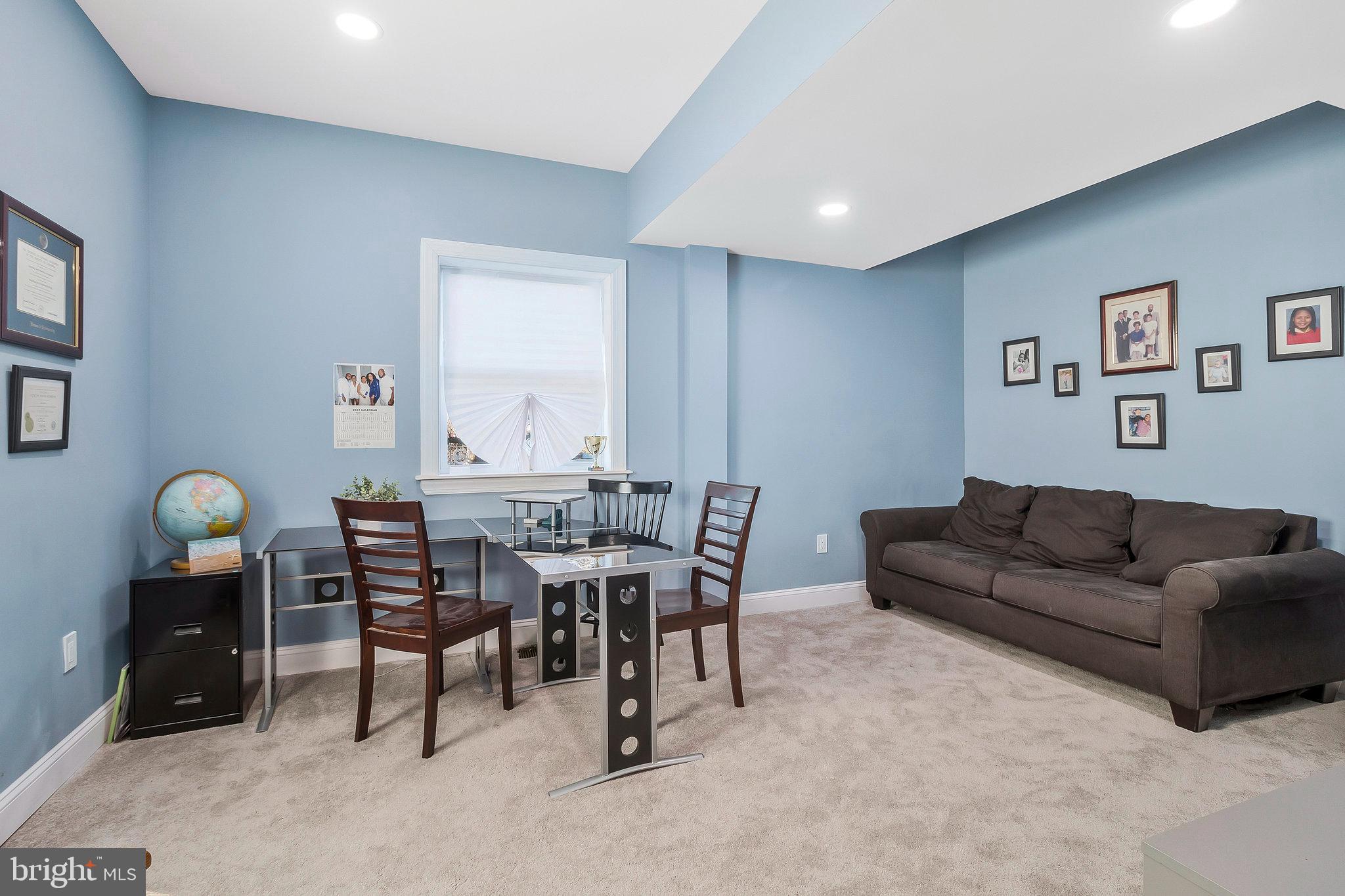 72 Herrington Dr