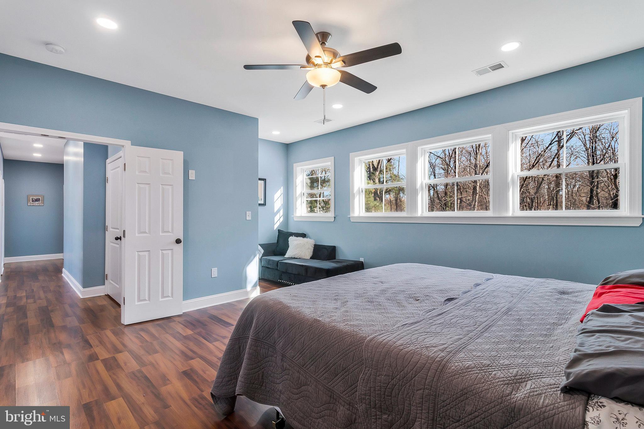 72 Herrington Dr
