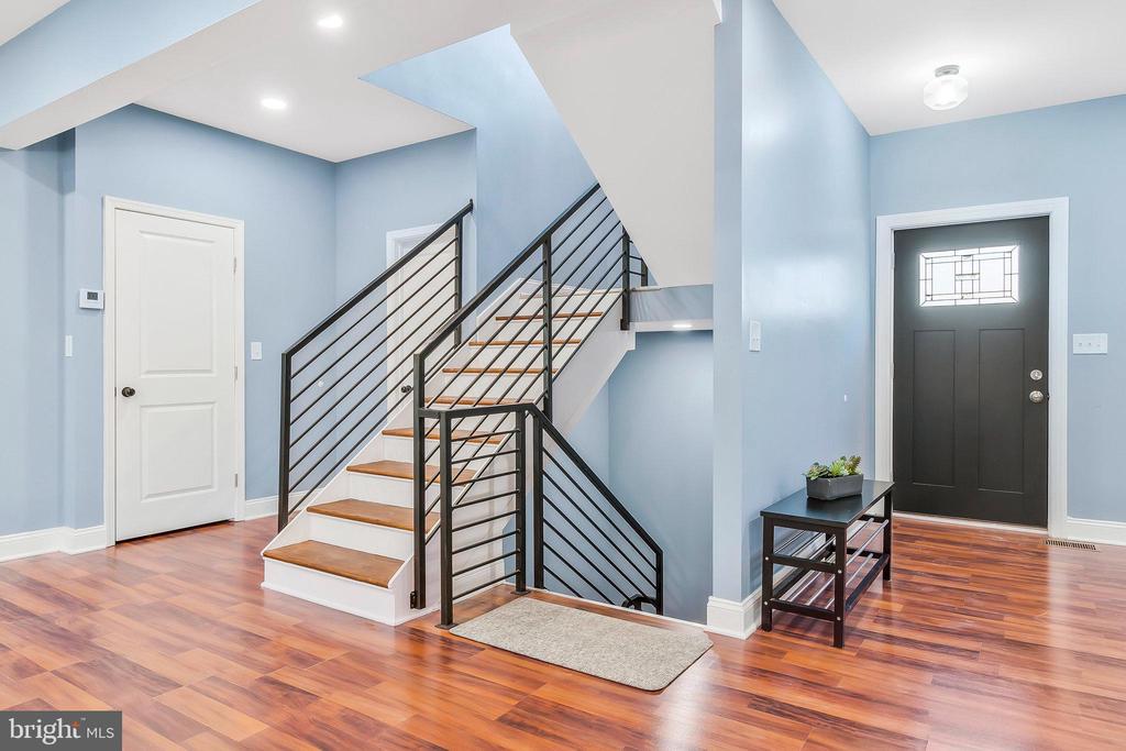 72 Herrington Dr