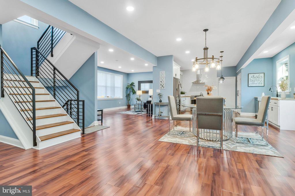72 Herrington Dr
