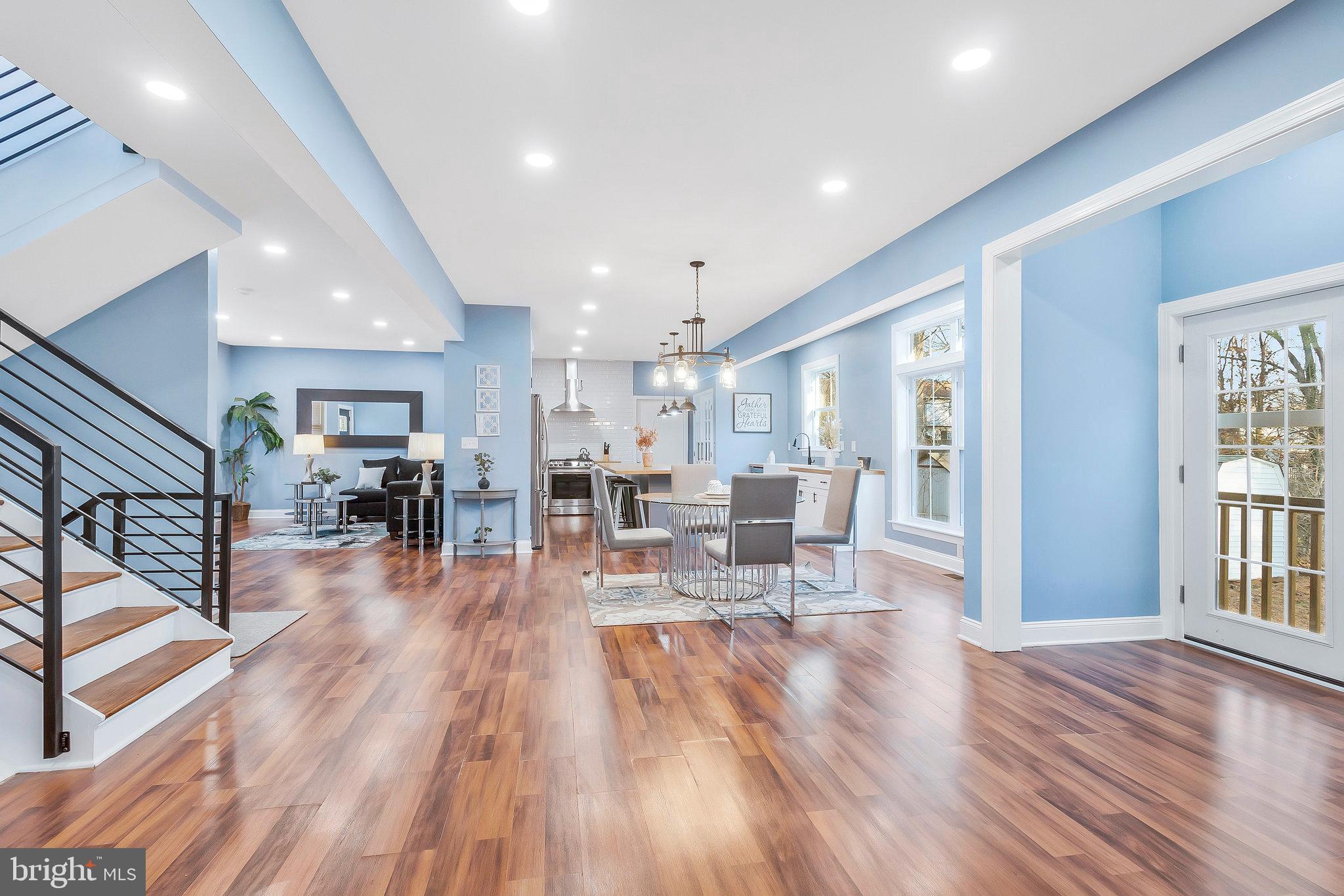 72 Herrington Dr