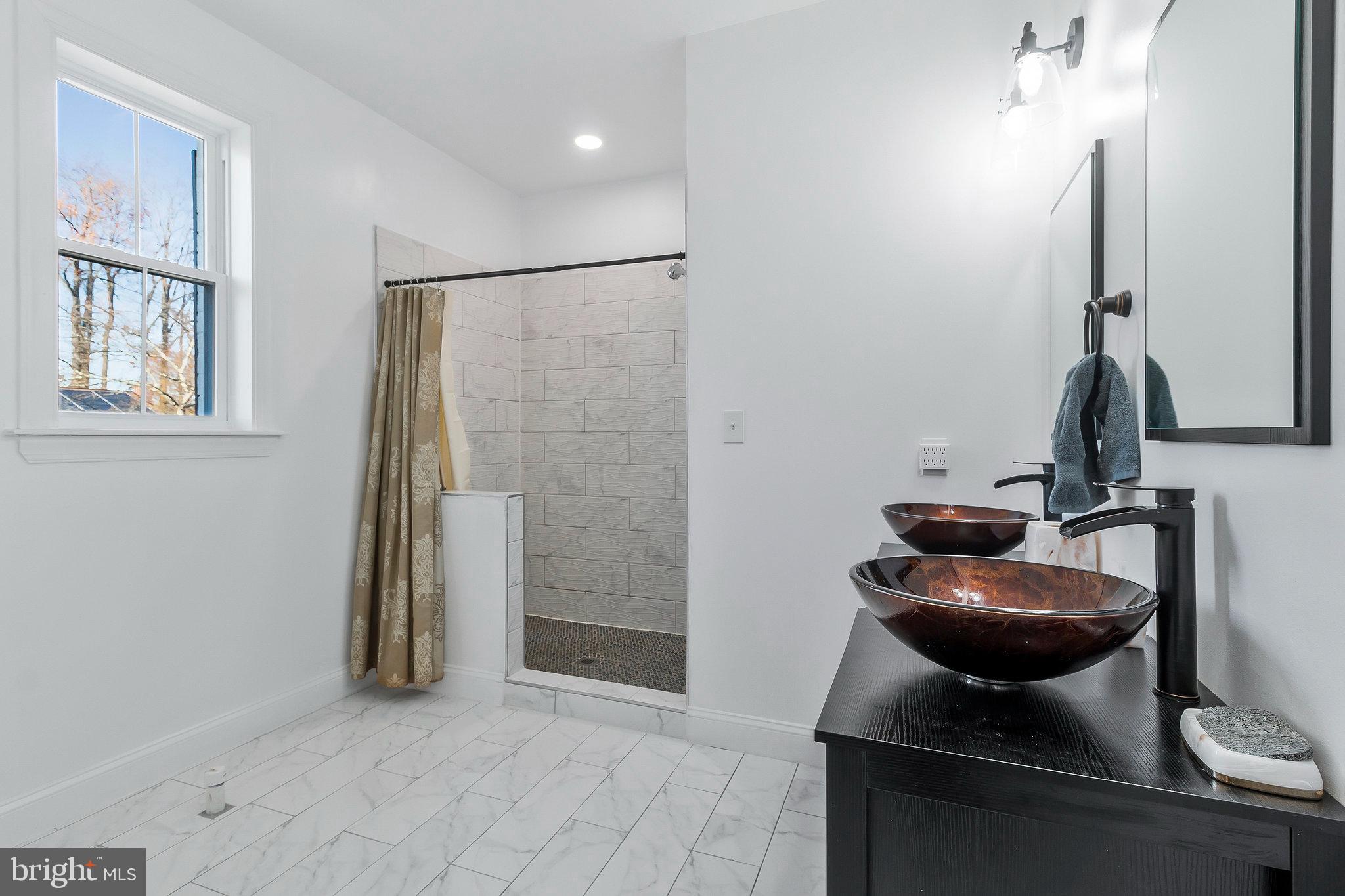 72 Herrington Dr