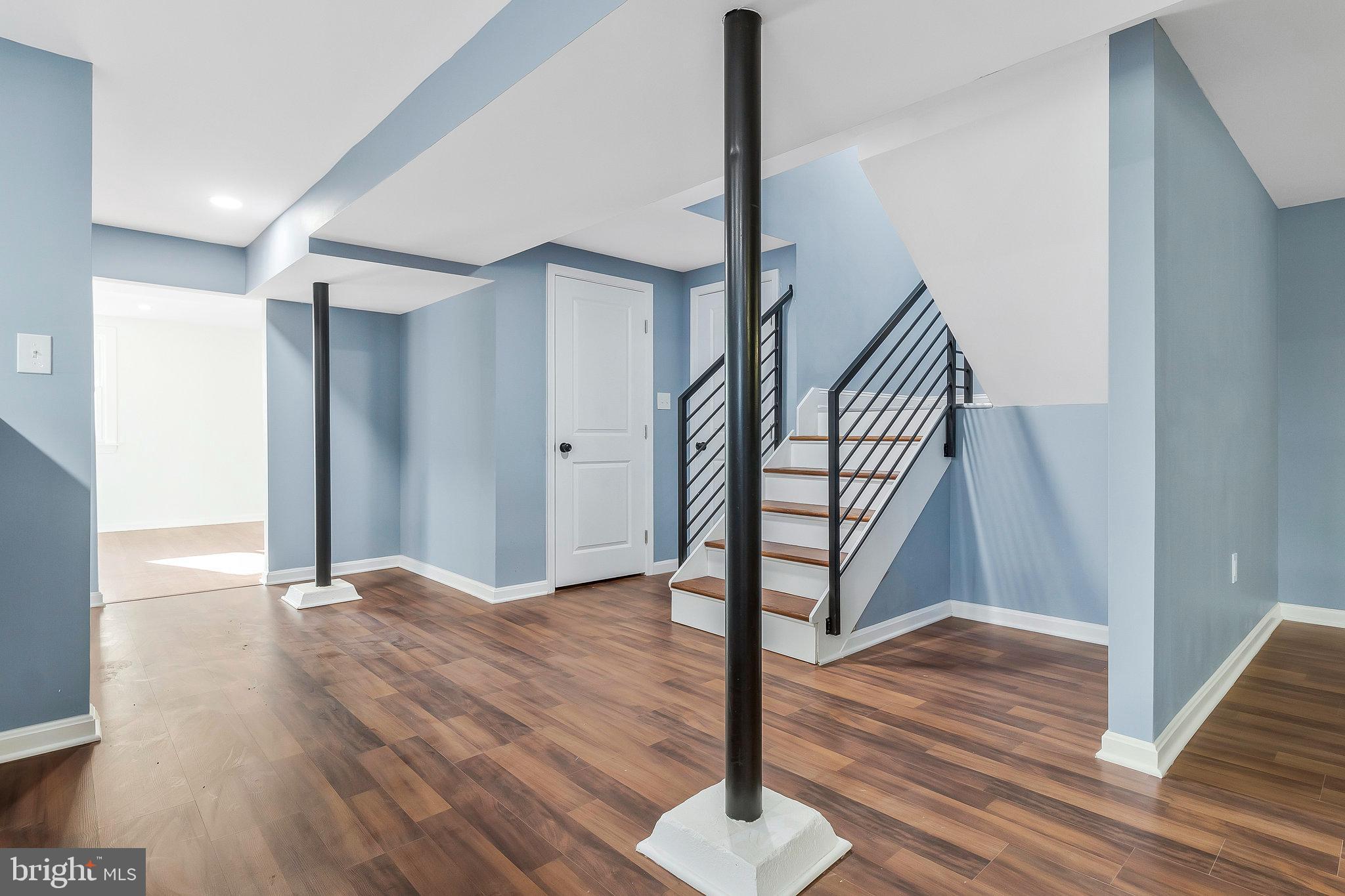 72 Herrington Dr