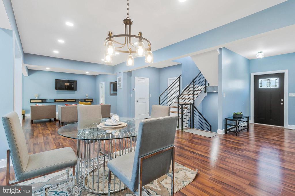 72 Herrington Dr