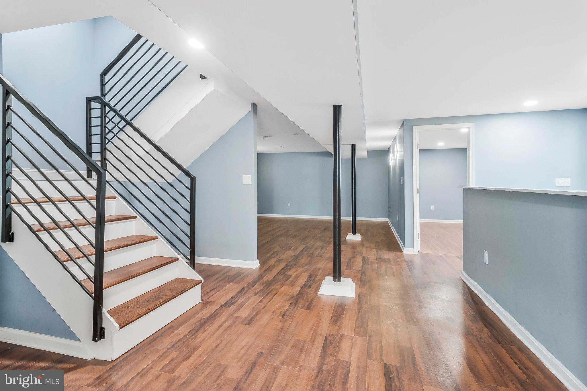 72 Herrington Dr