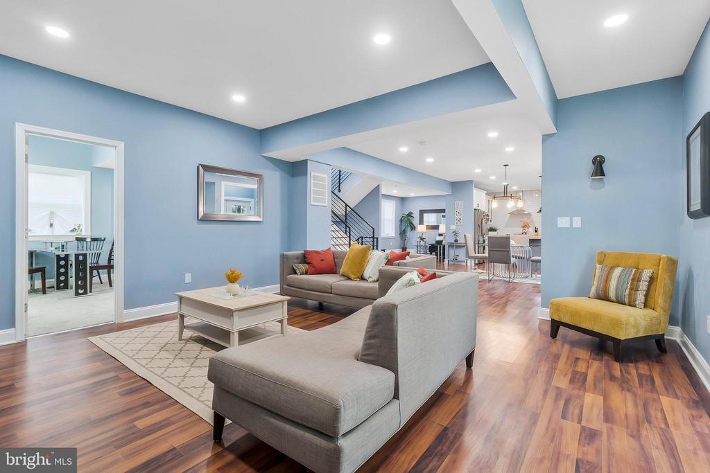 72 Herrington Dr