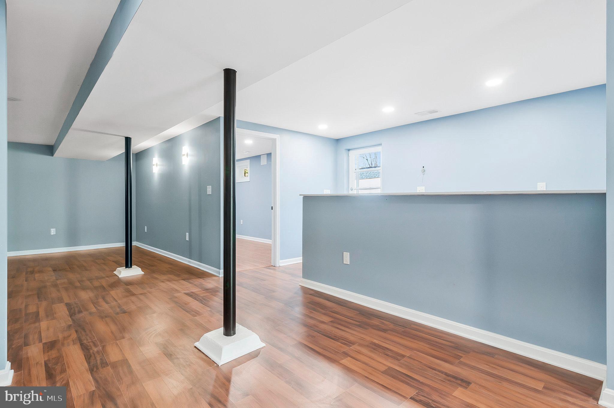72 Herrington Dr