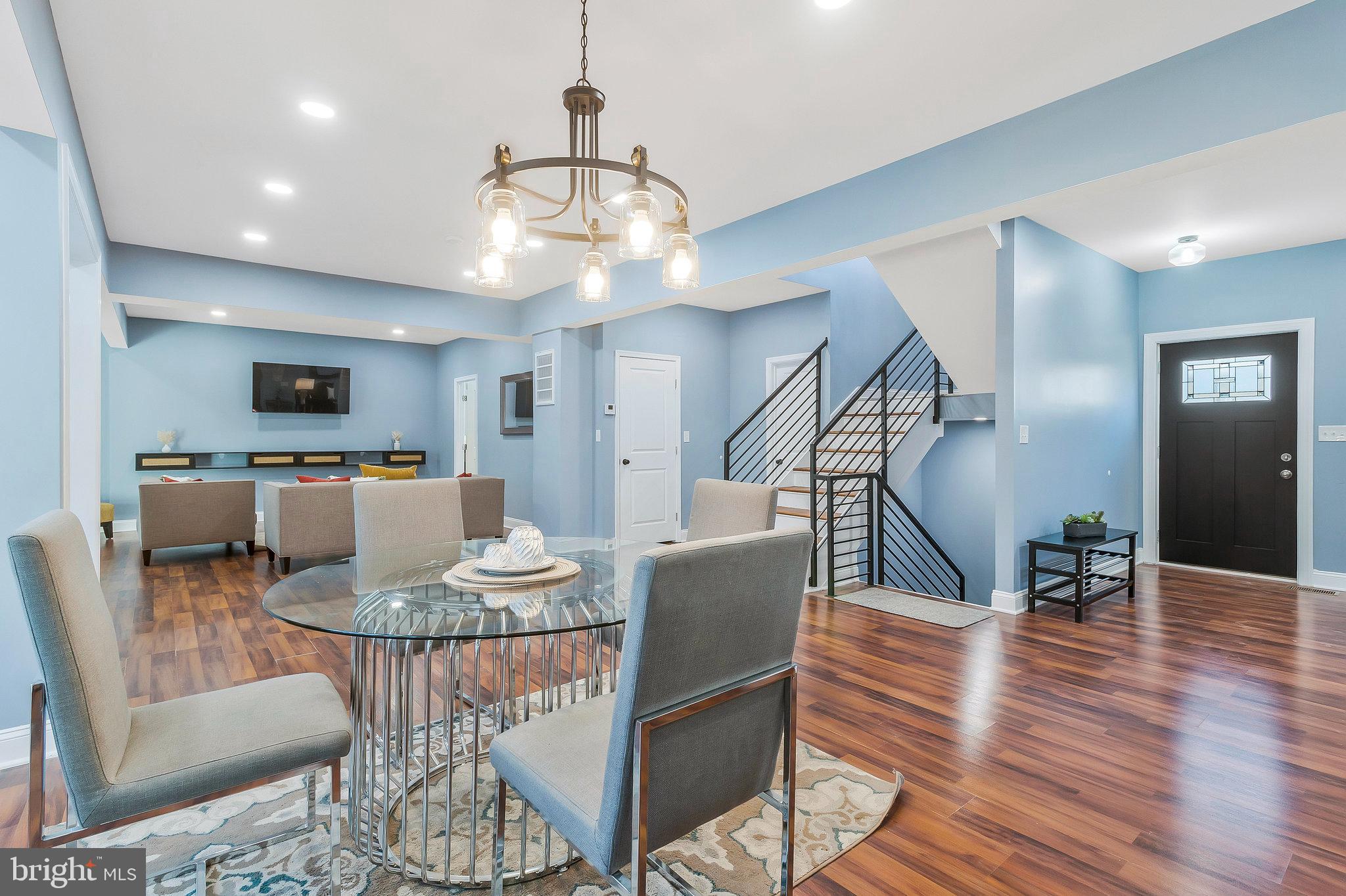 72 Herrington Dr