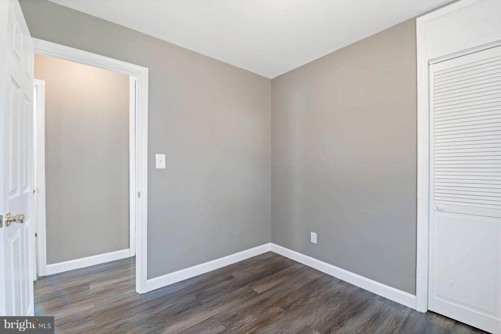 3818 Thornwood Rd