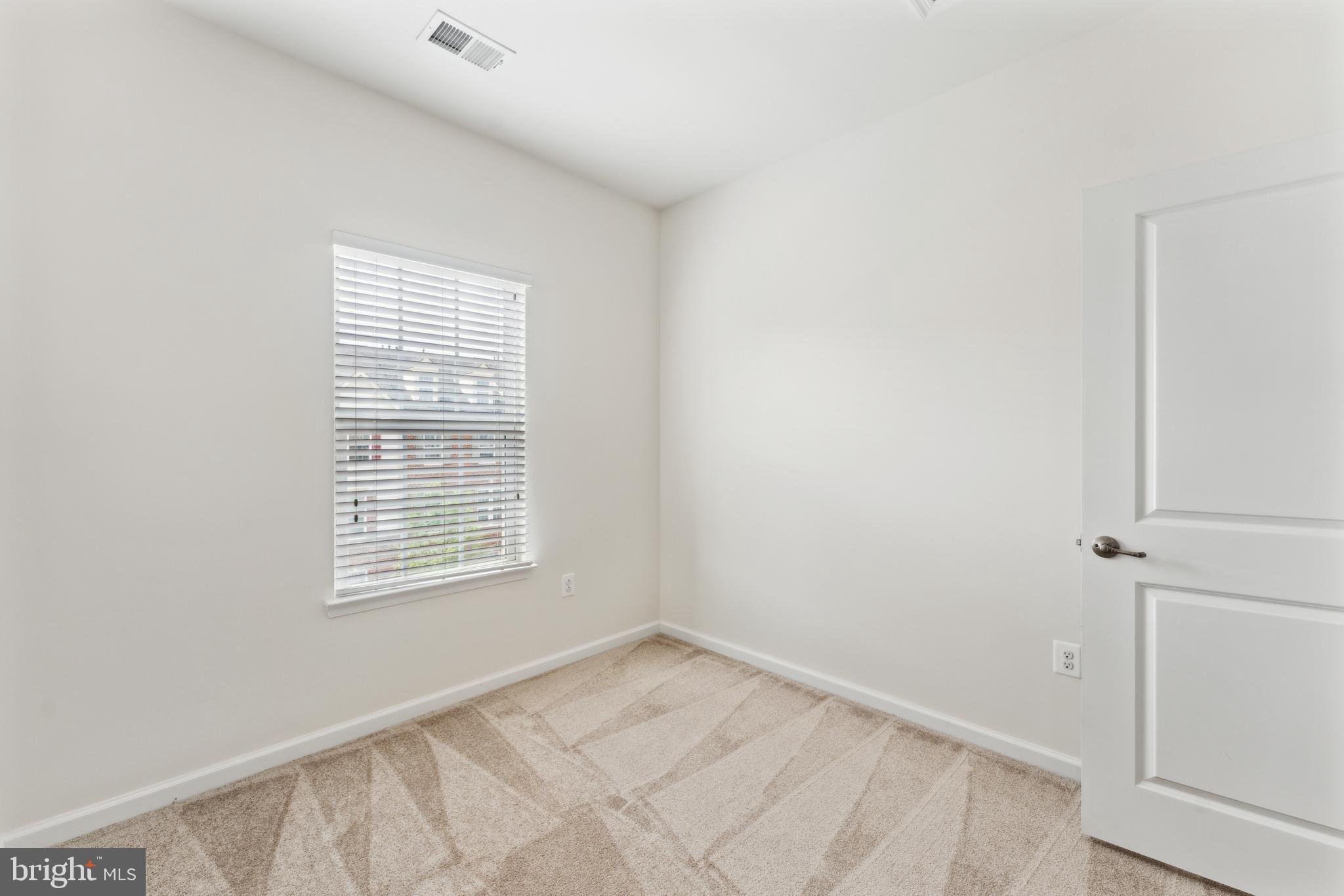 5310 Smiths Cove Ln