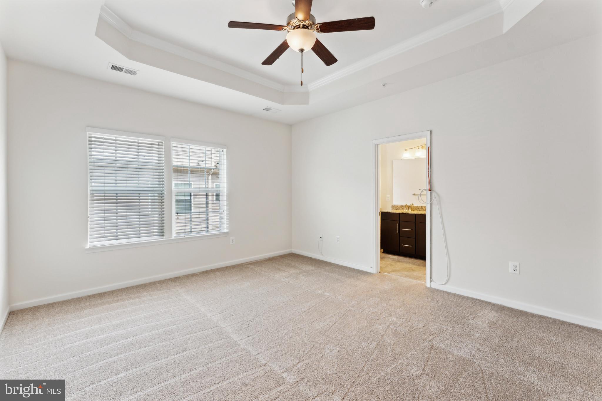 5310 Smiths Cove Ln