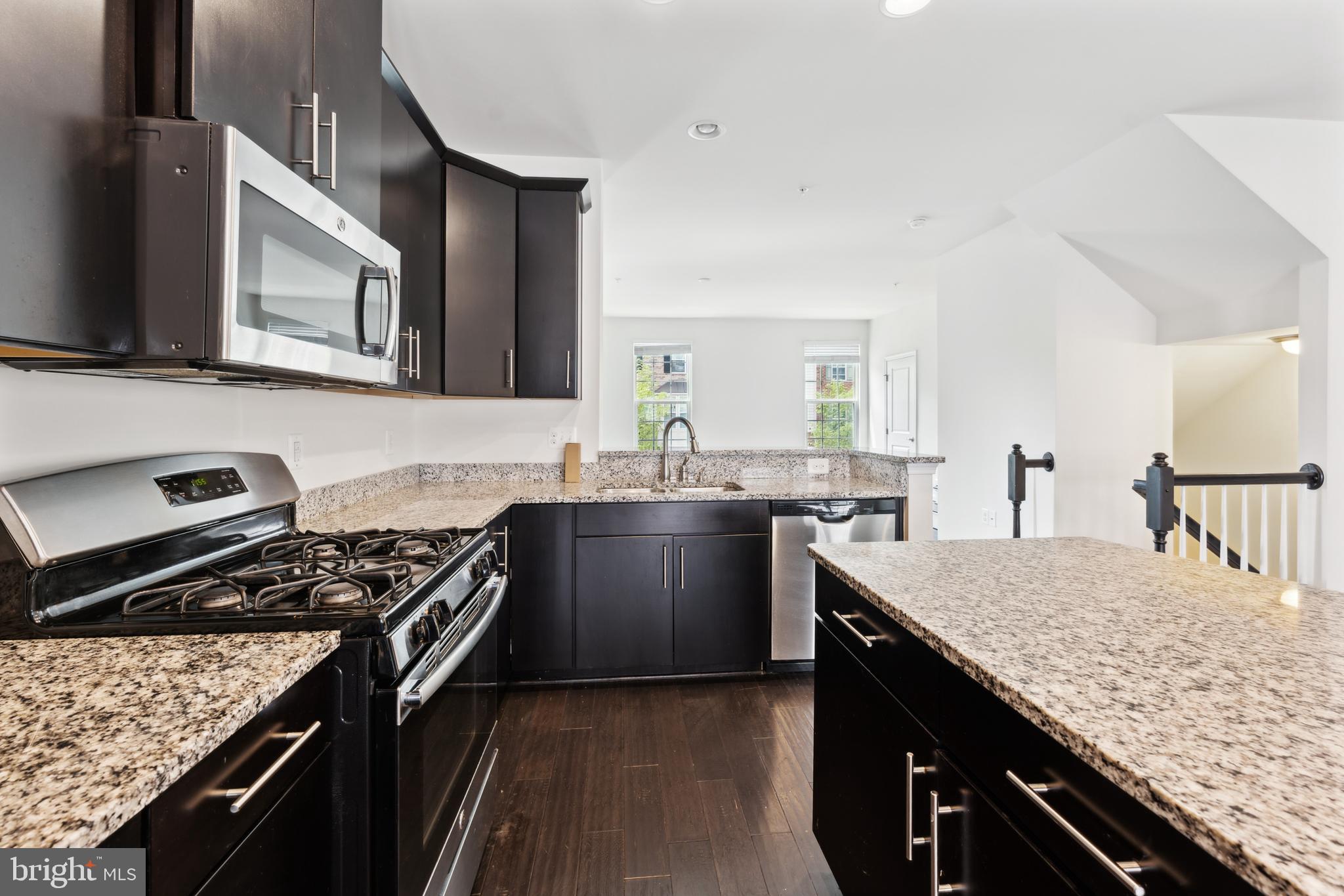 5310 Smiths Cove Ln