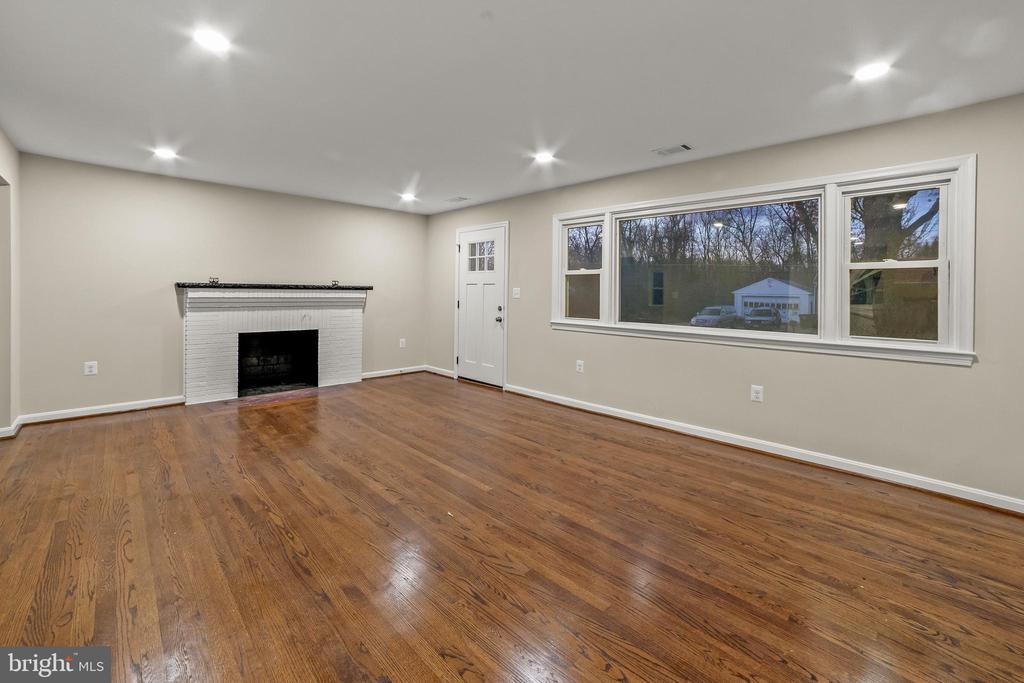 12 NOTLEY ROAD