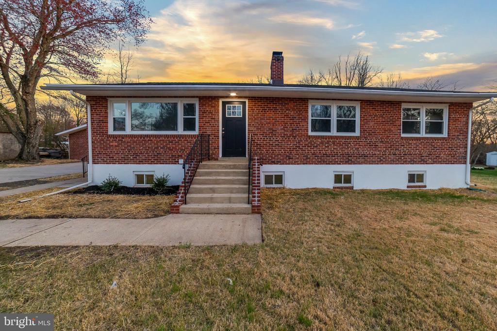 12 NOTLEY ROAD
