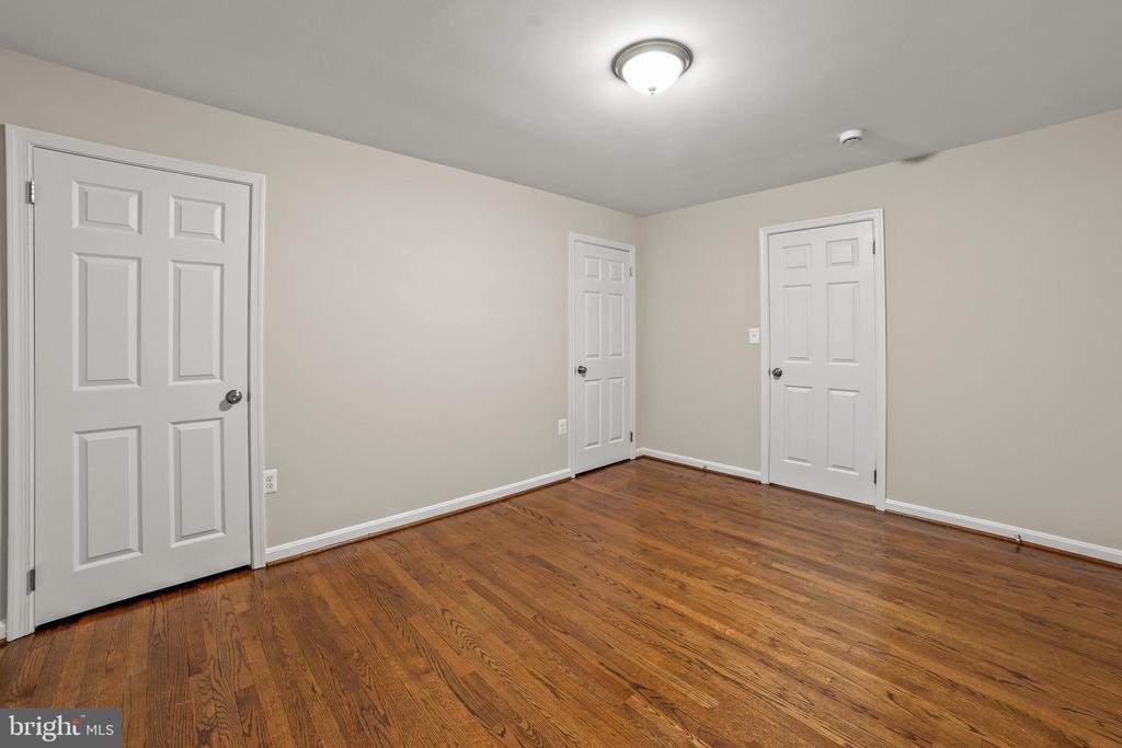12 NOTLEY ROAD