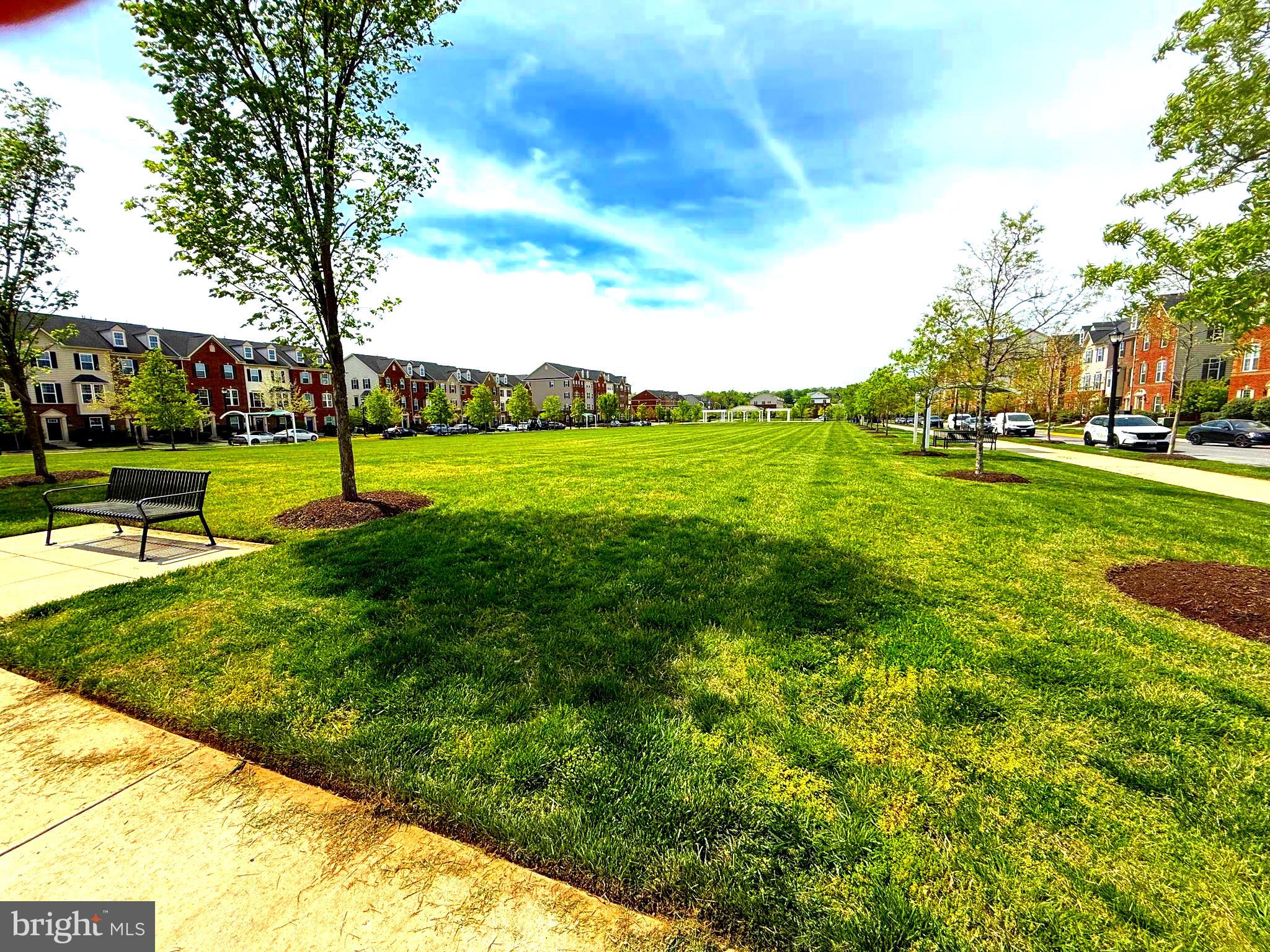 8212 N Channel Dr