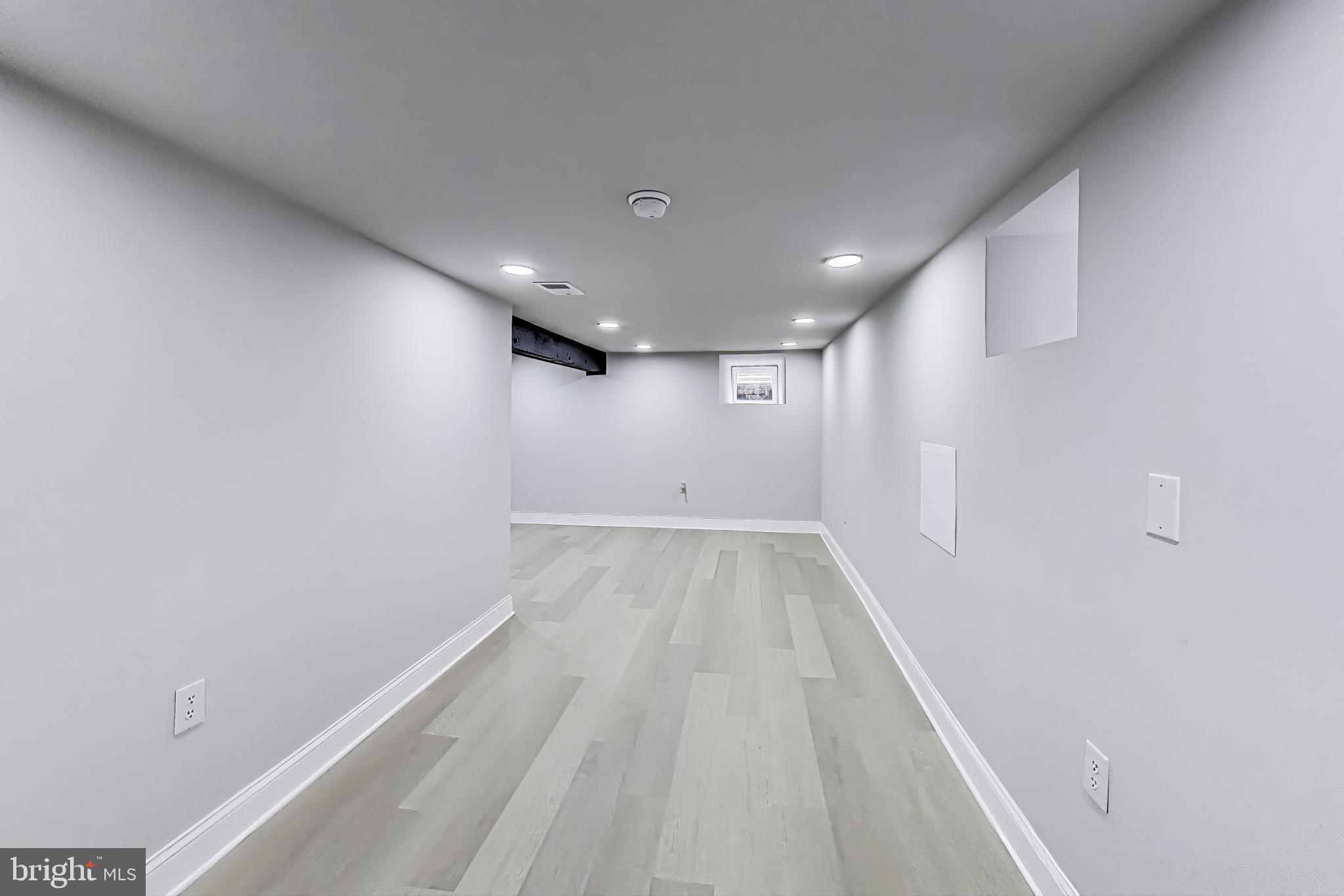 14500 April St