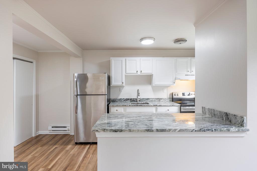 8-A Laurel Hill Rd