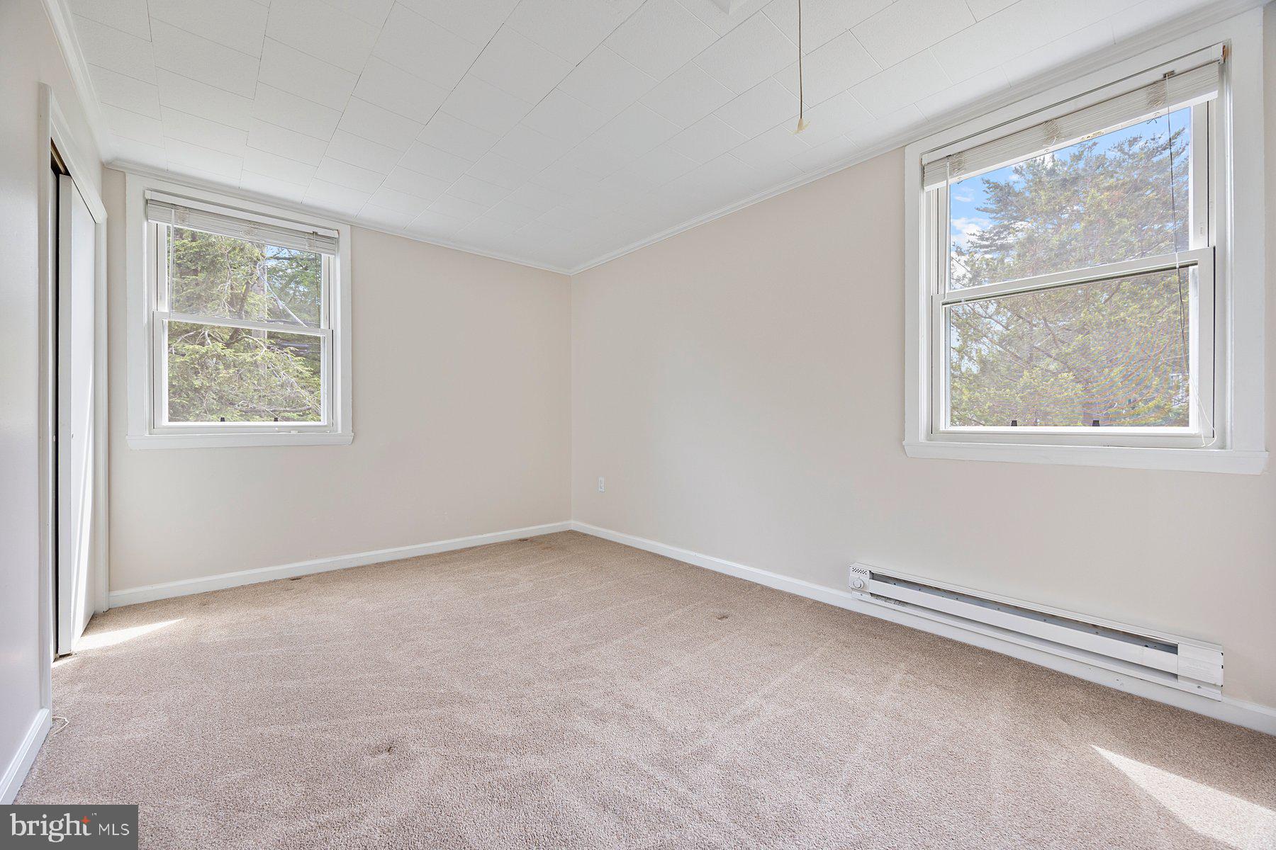 8-A Laurel Hill Rd