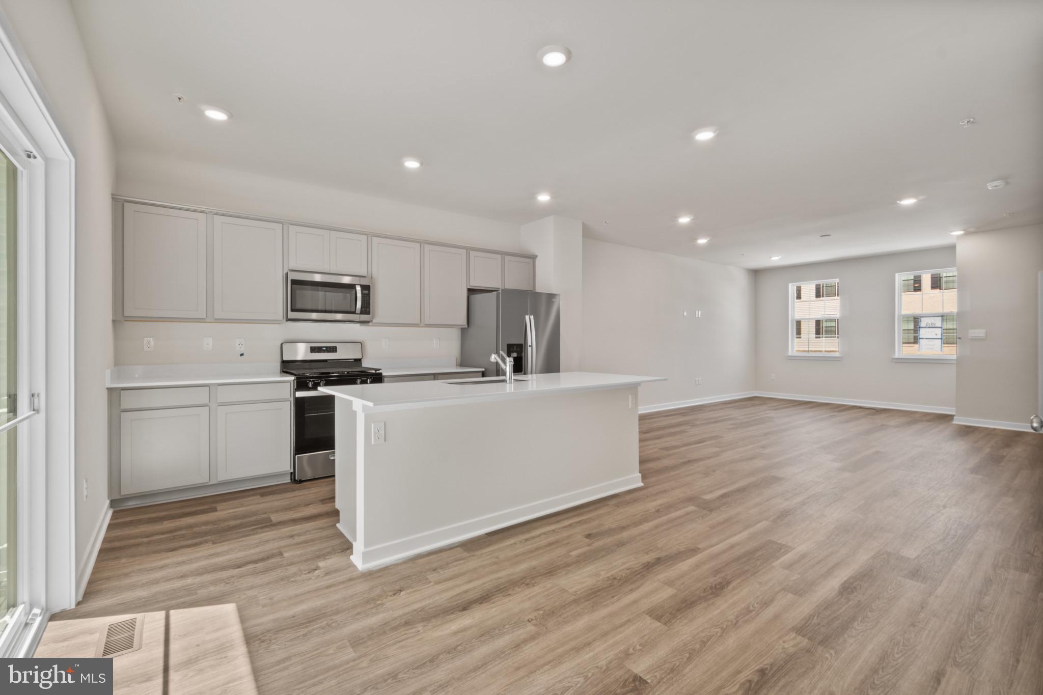 16635 GREEN GLADE DRIVE