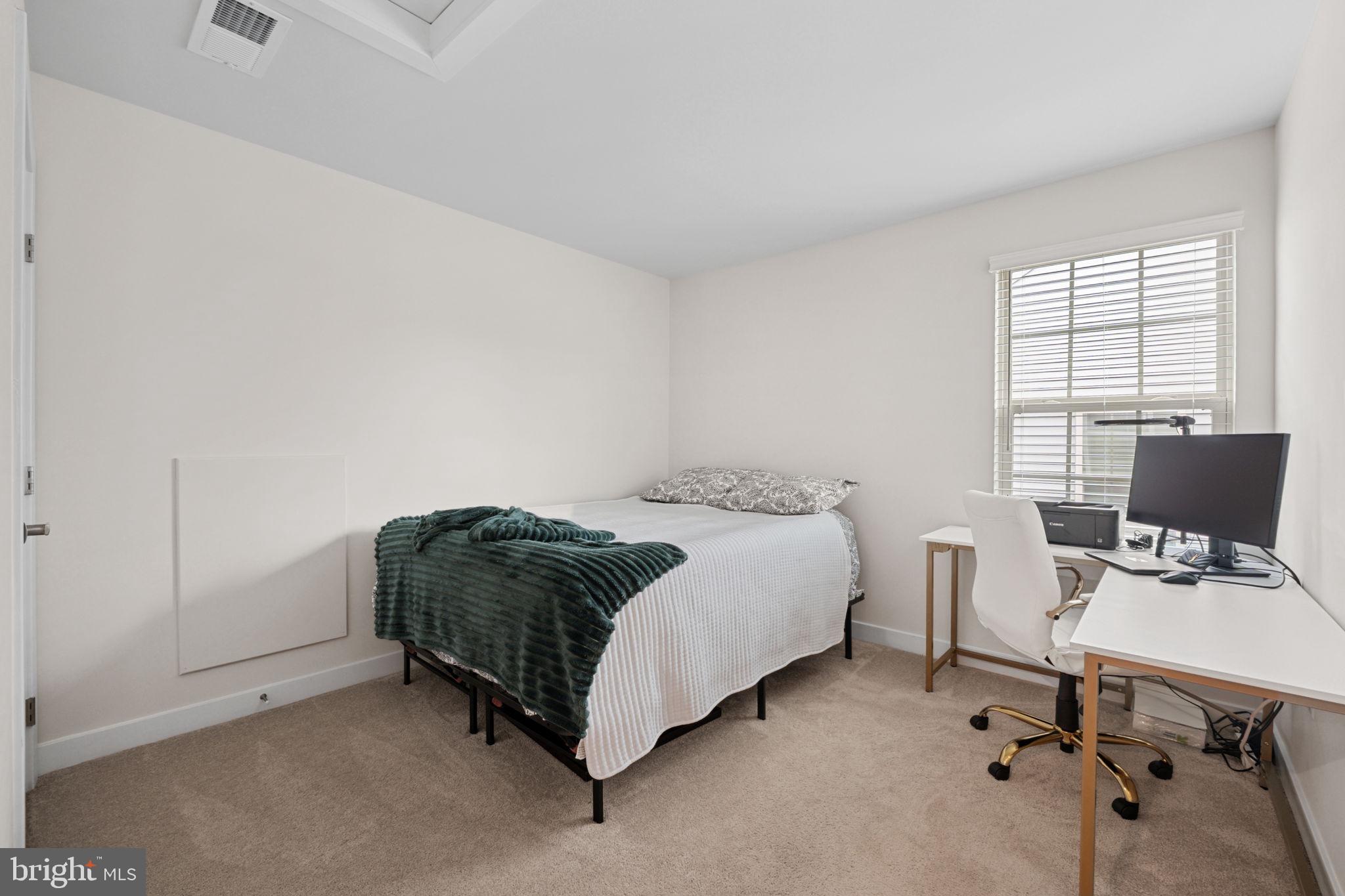 14905 TOWNSHEND TERRACE AVENUE